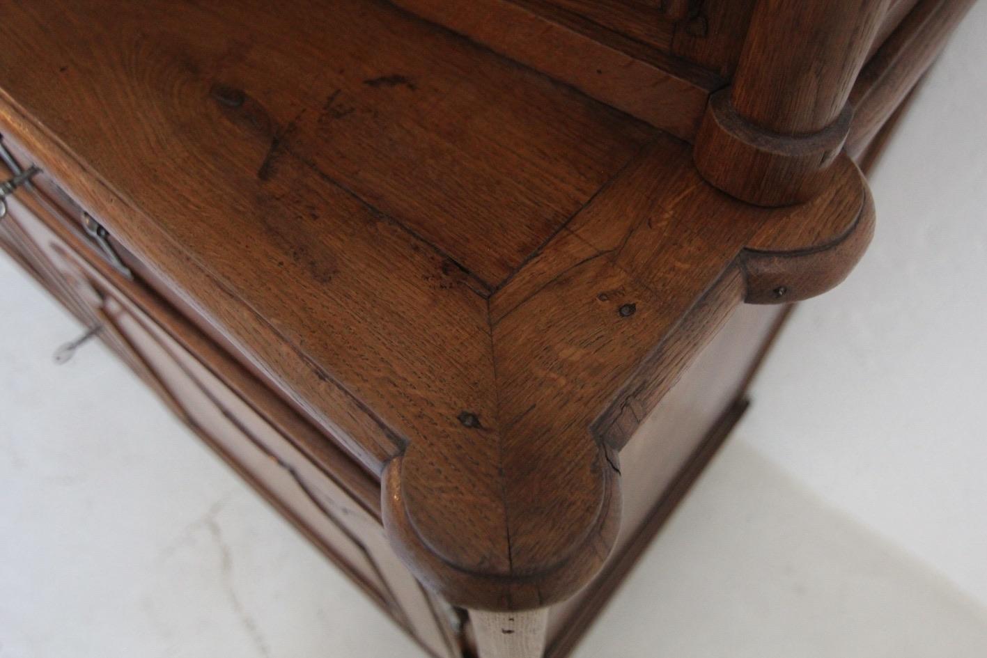 Grande mobile o credenza francese del XIX secolo in vendita 4
