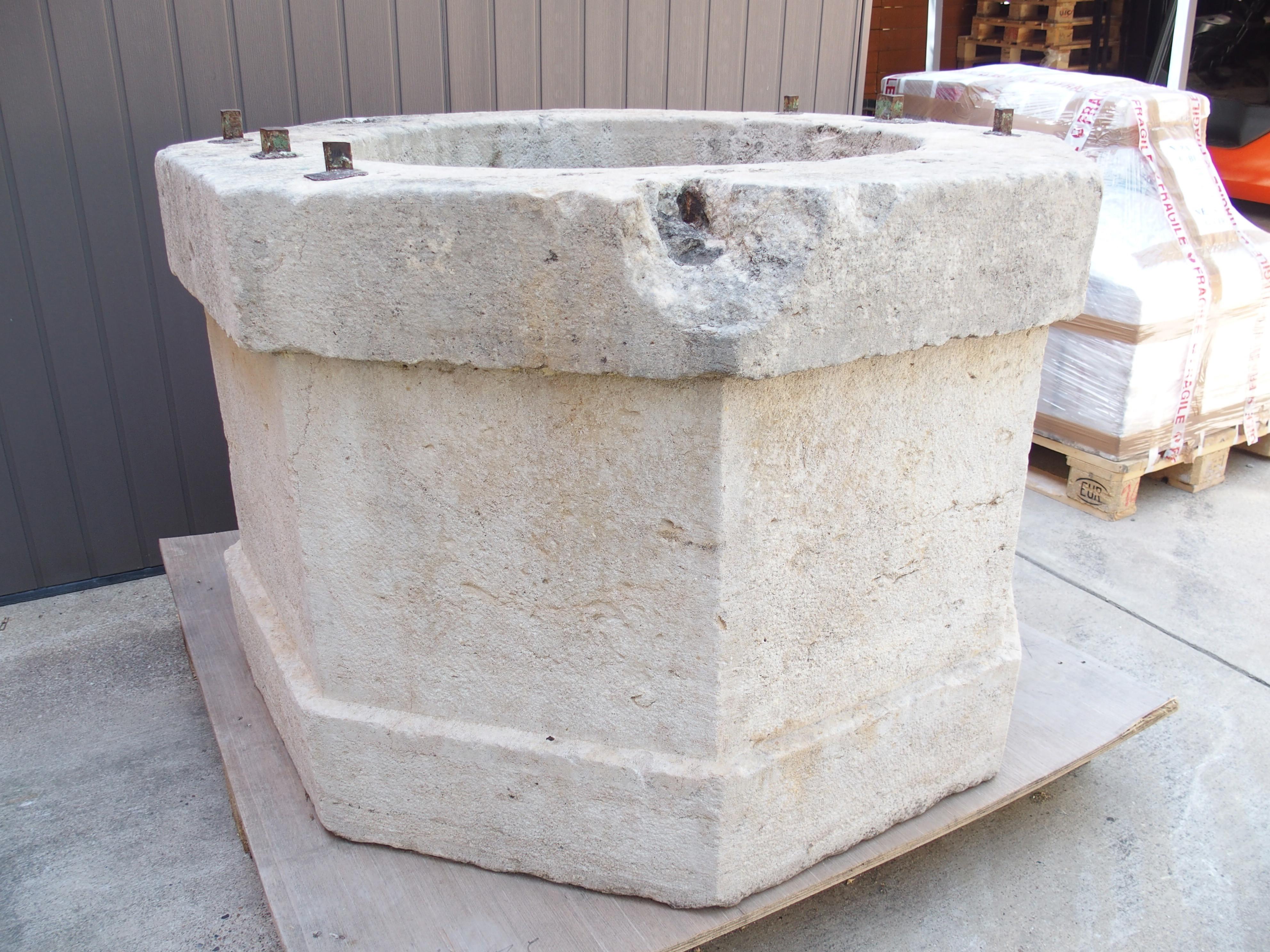 Large 19th Century French Burgundy Limestone Well Head finished “A La Boucharde” For Sale 10