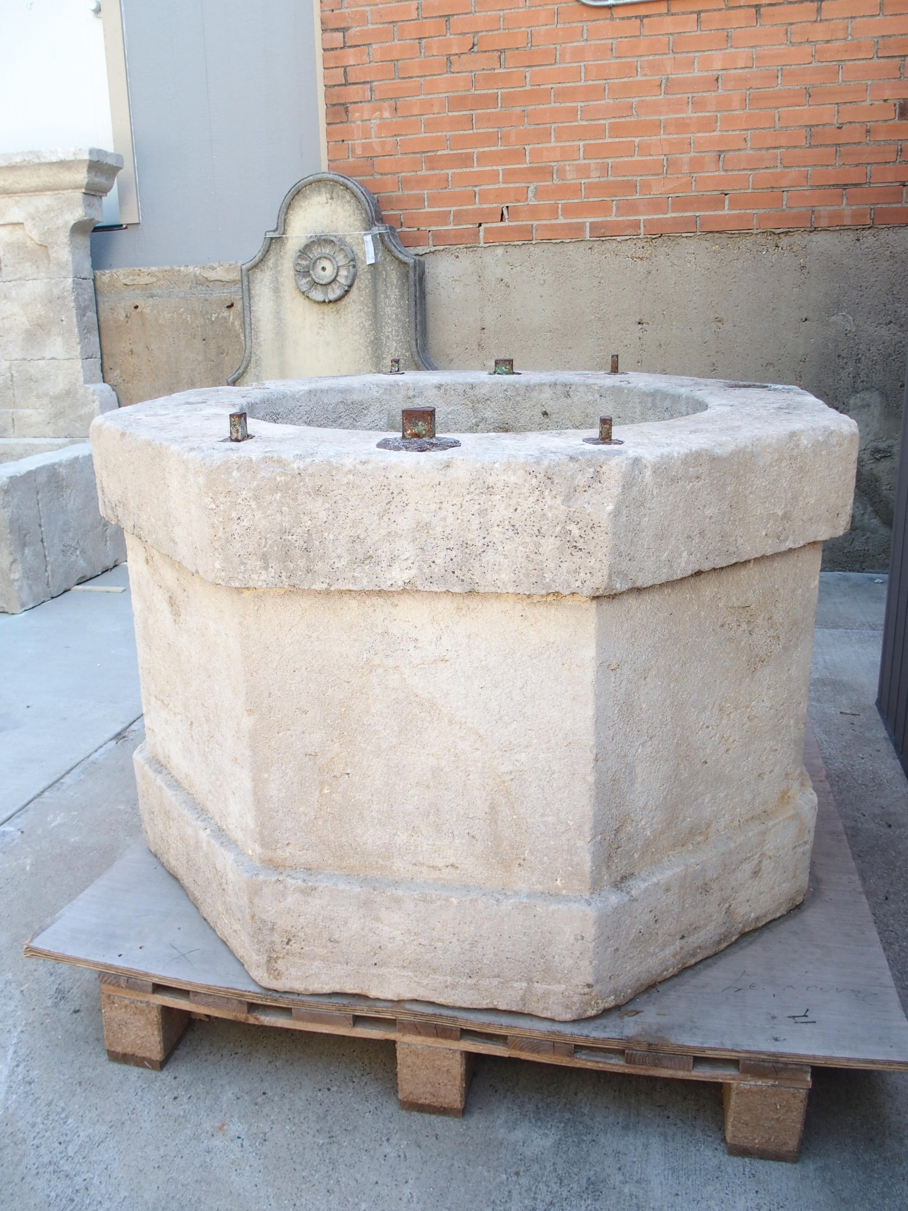Large 19th Century French Burgundy Limestone Well Head finished “A La Boucharde” For Sale 12