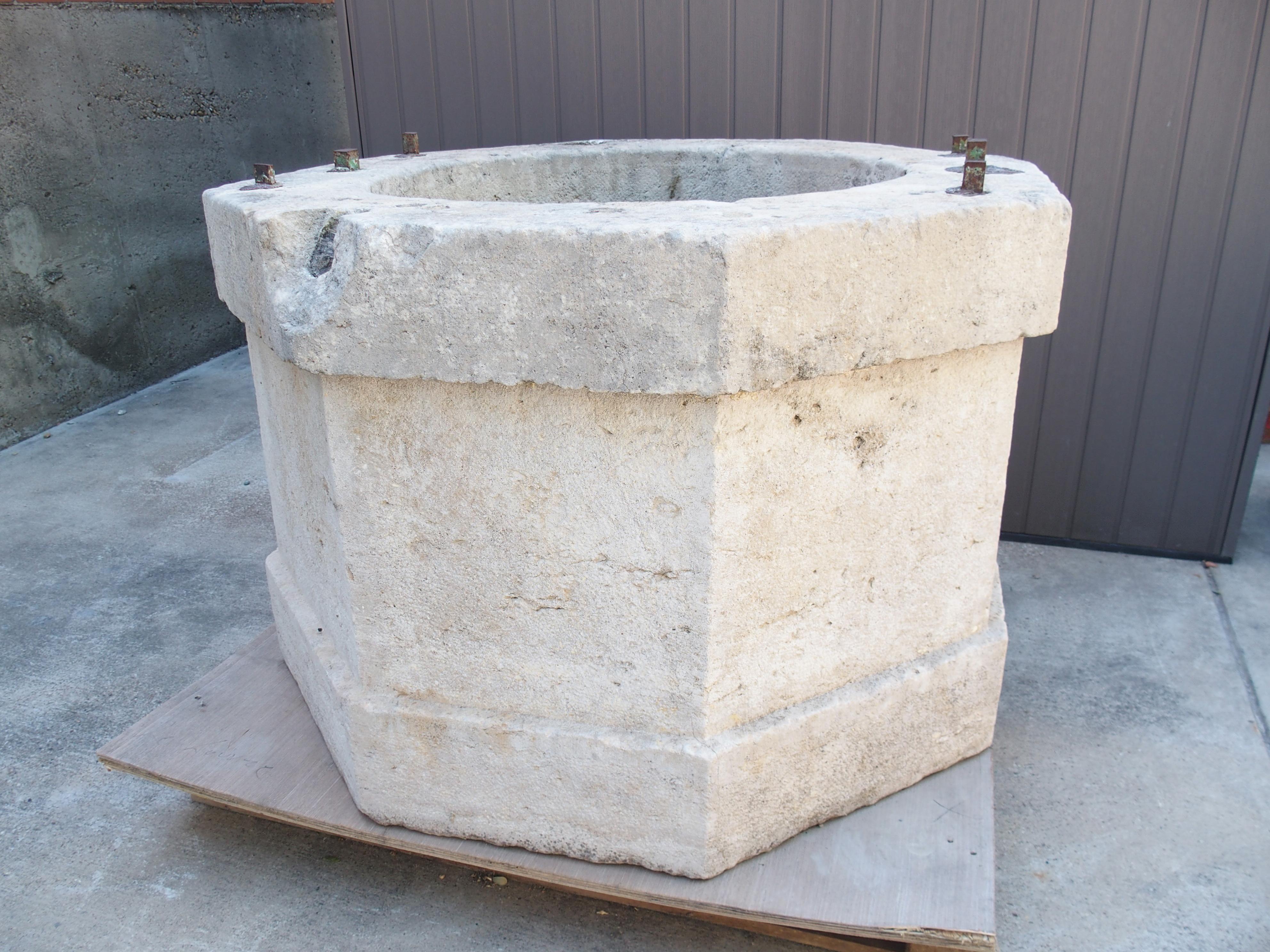 More information coming soon…

Hand-carved from a massive piece of Burgundy limestone, this large wellhead has been finished a la boucharde, which is a sculpting technique that uses a diamond-point hammer to give the textured aesthetic seen on the