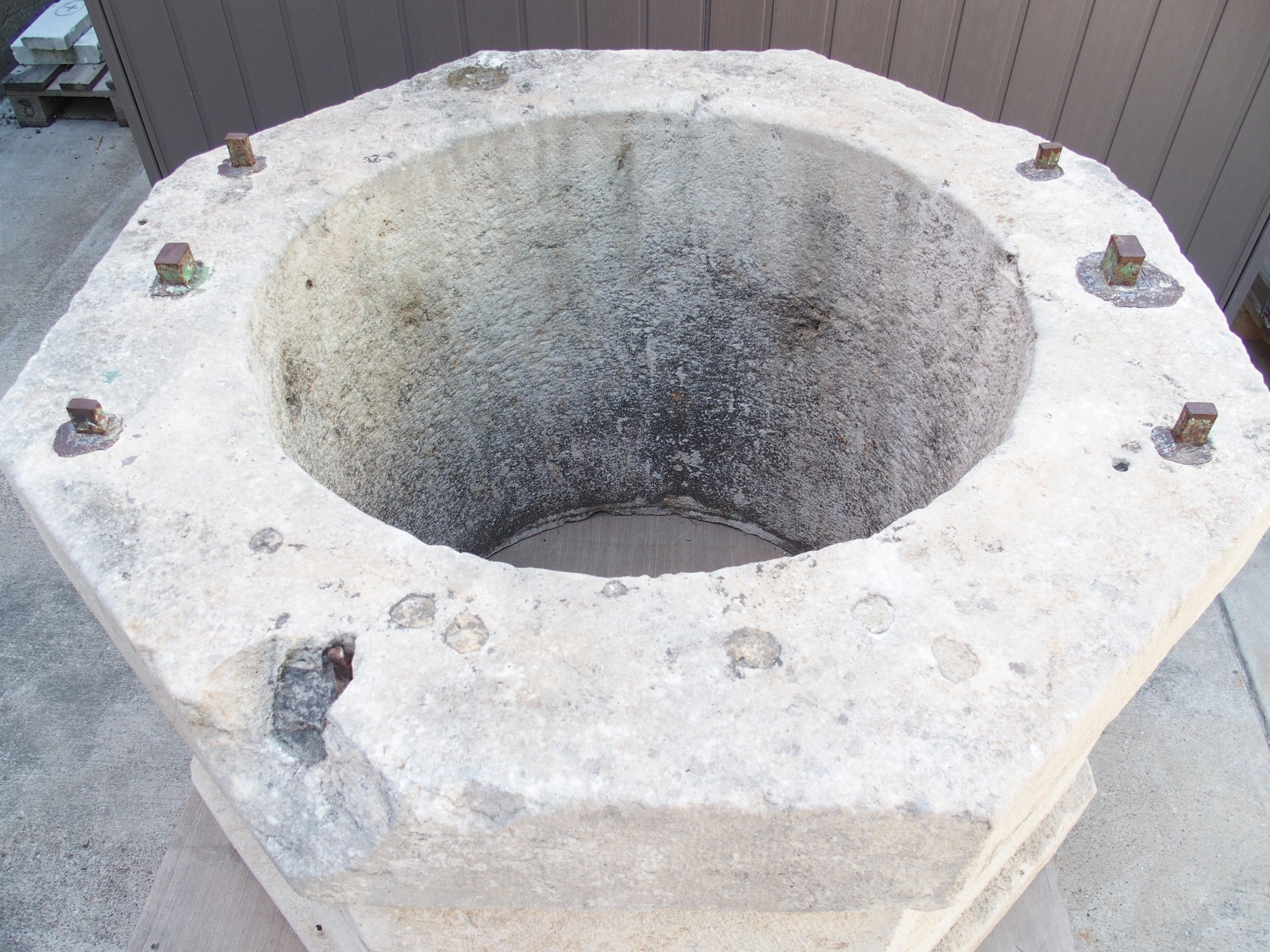 Large 19th Century French Burgundy Limestone Well Head finished “A La Boucharde” For Sale 3
