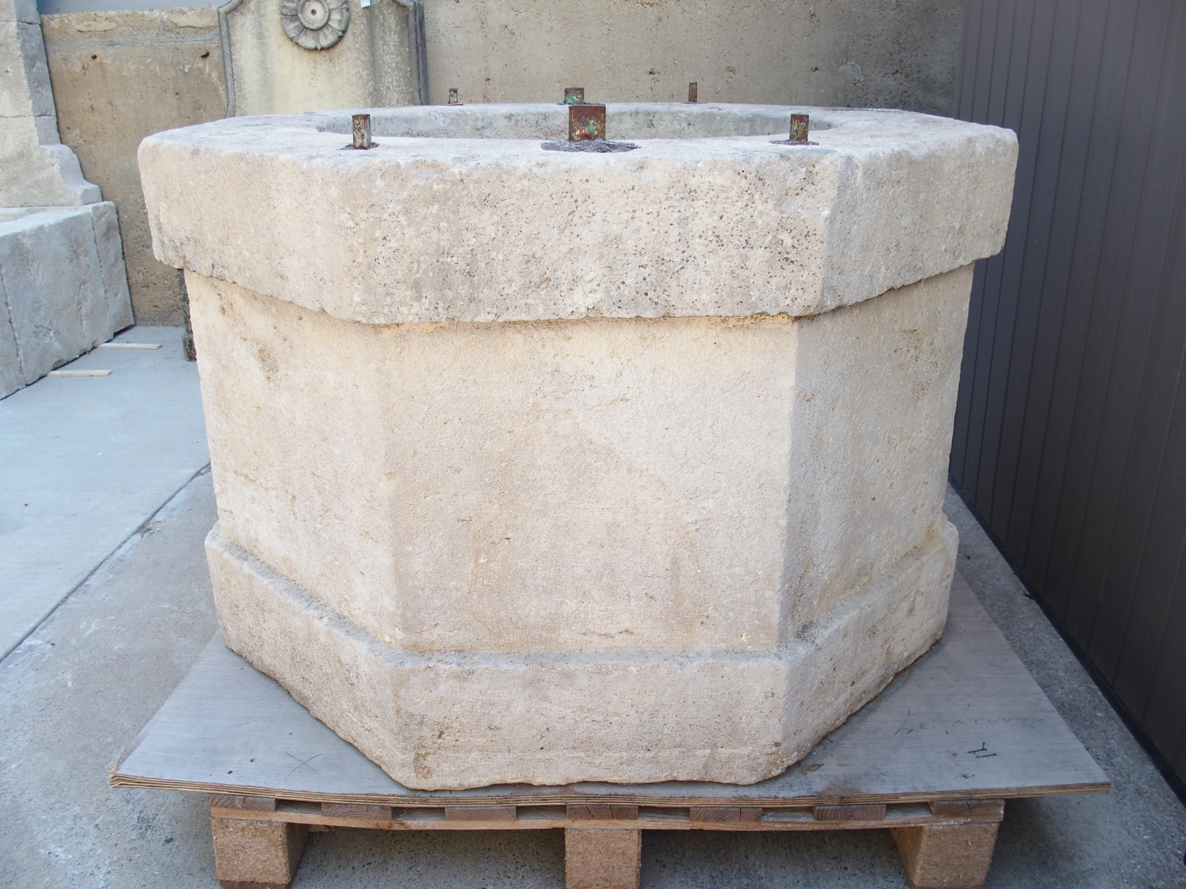 Large 19th Century French Burgundy Limestone Well Head finished “A La Boucharde” For Sale 4