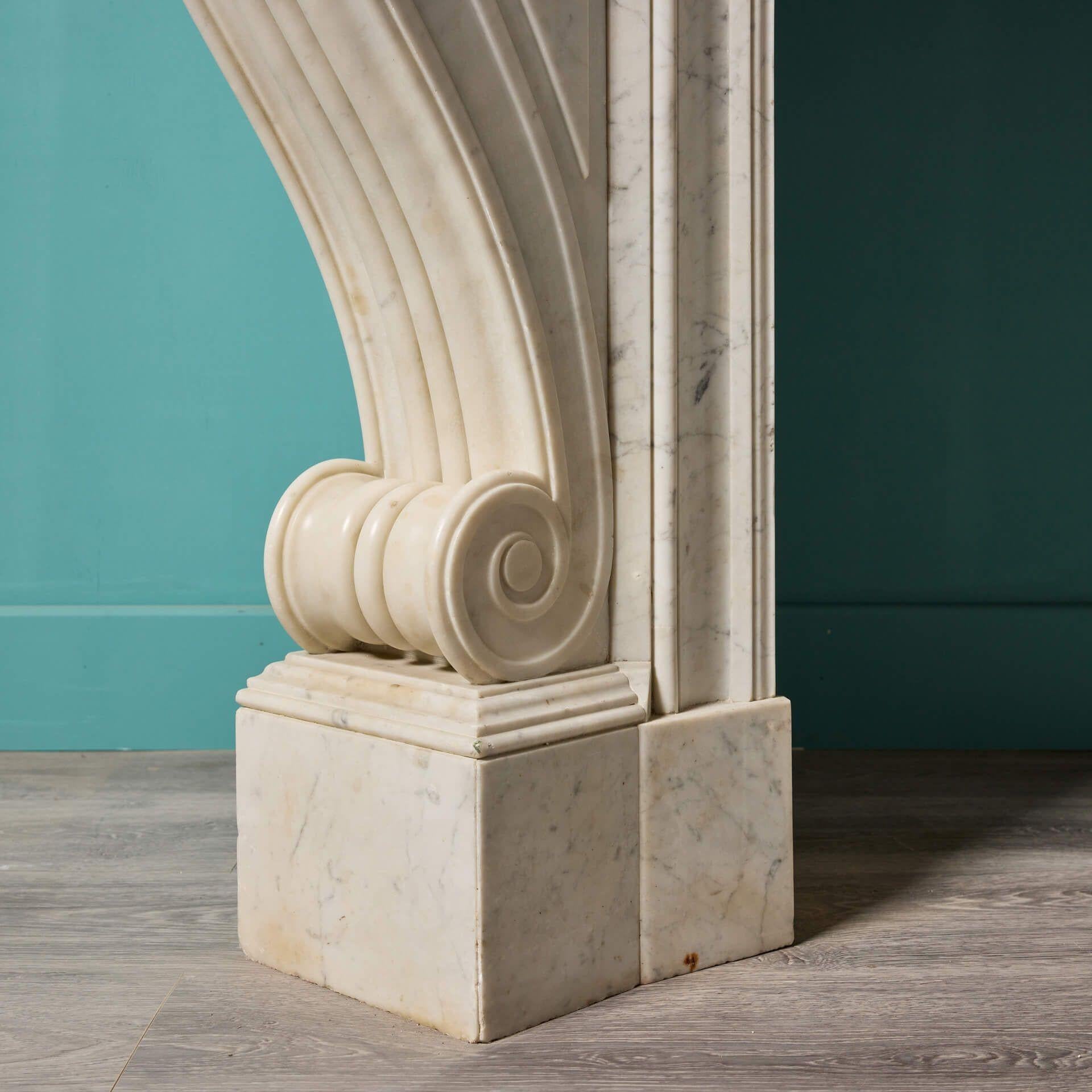 Large 19th Century French Carrara Marble Mantel For Sale 2