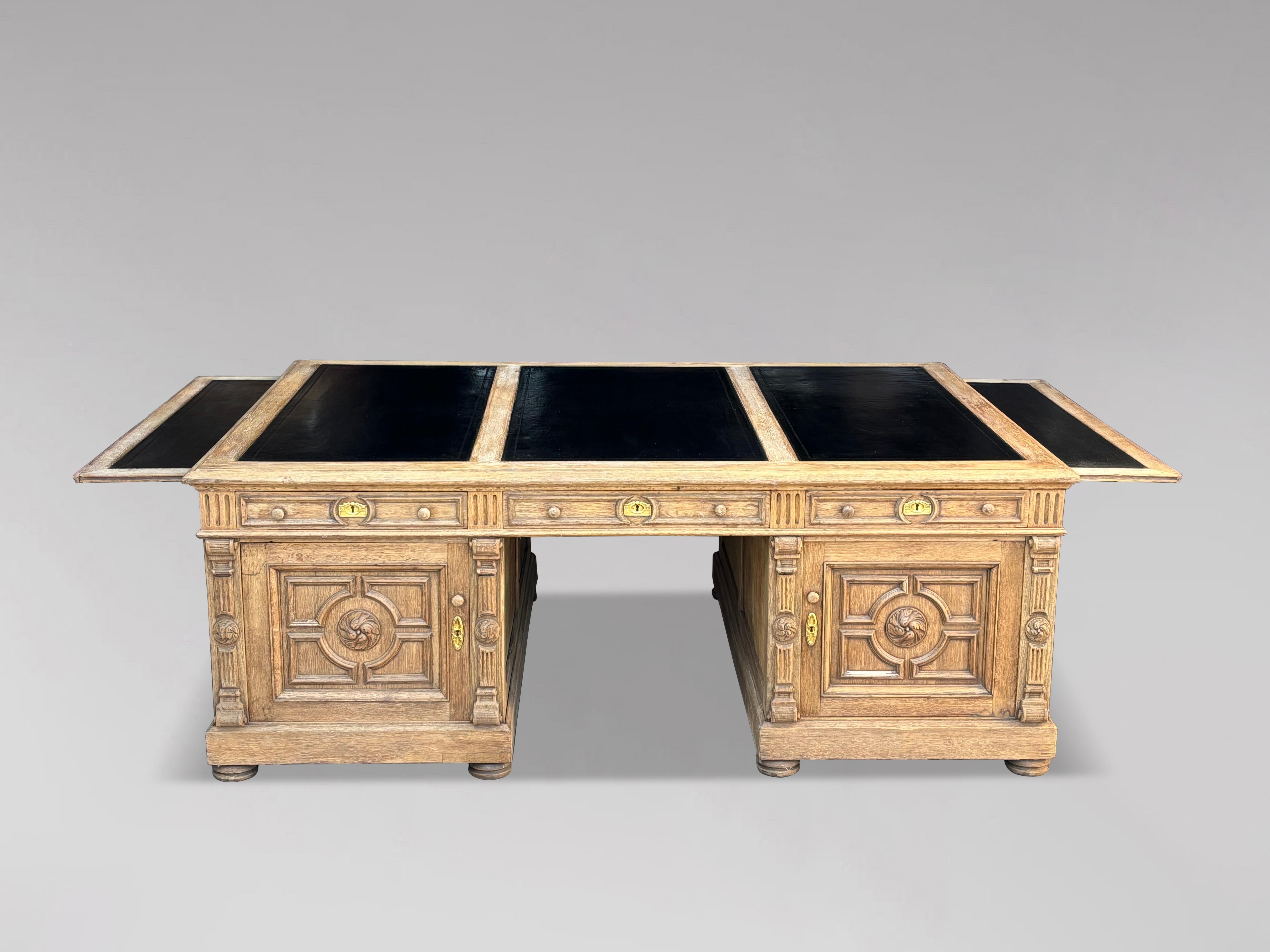 Large 19th Century French Carved Oak Partners Desk In Good Condition For Sale In Petworth,West Sussex, GB