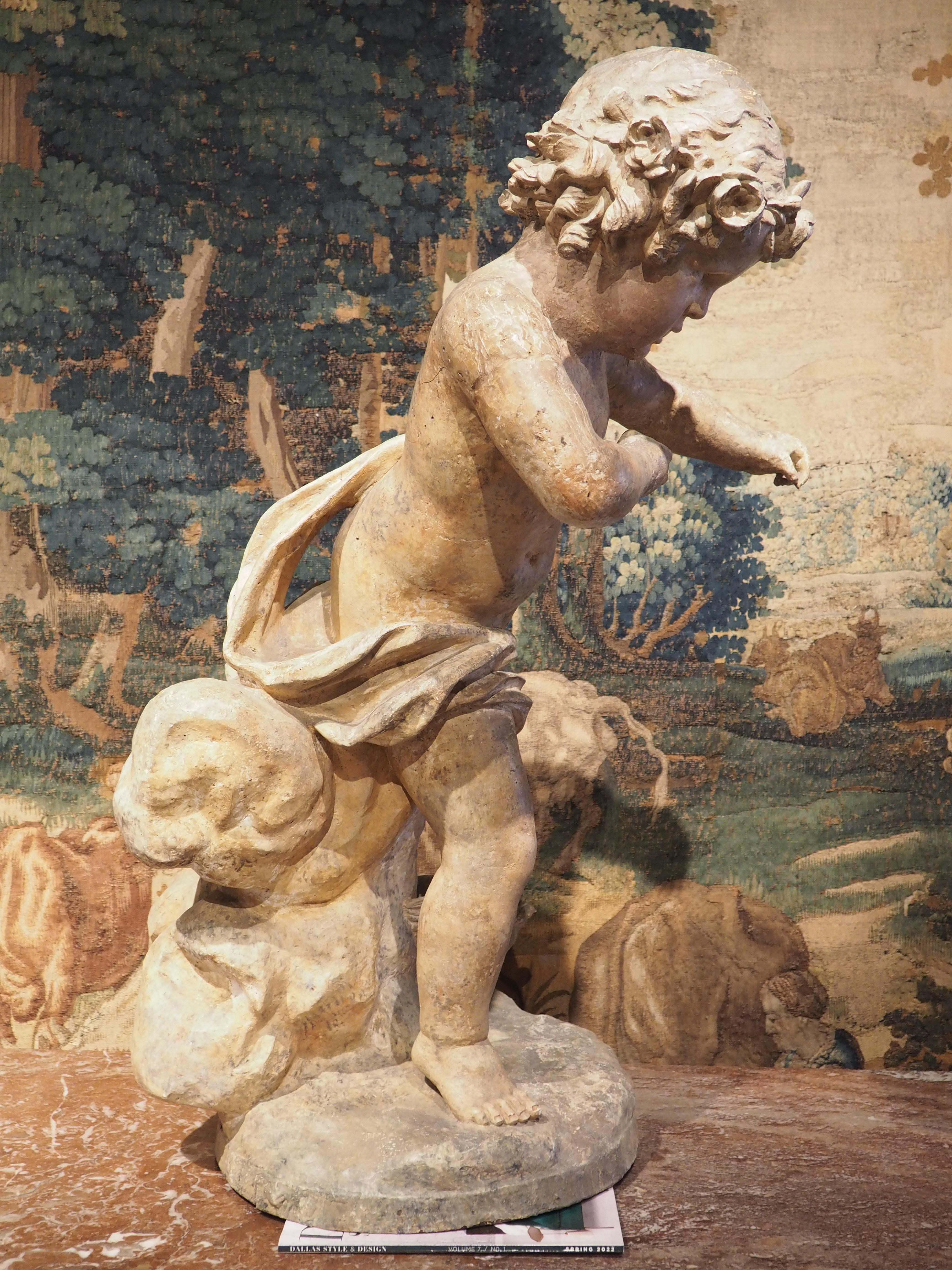 Plâtre Grande statue de chérubin française du 19ème siècle en plâtre teinté terre cuite en vente