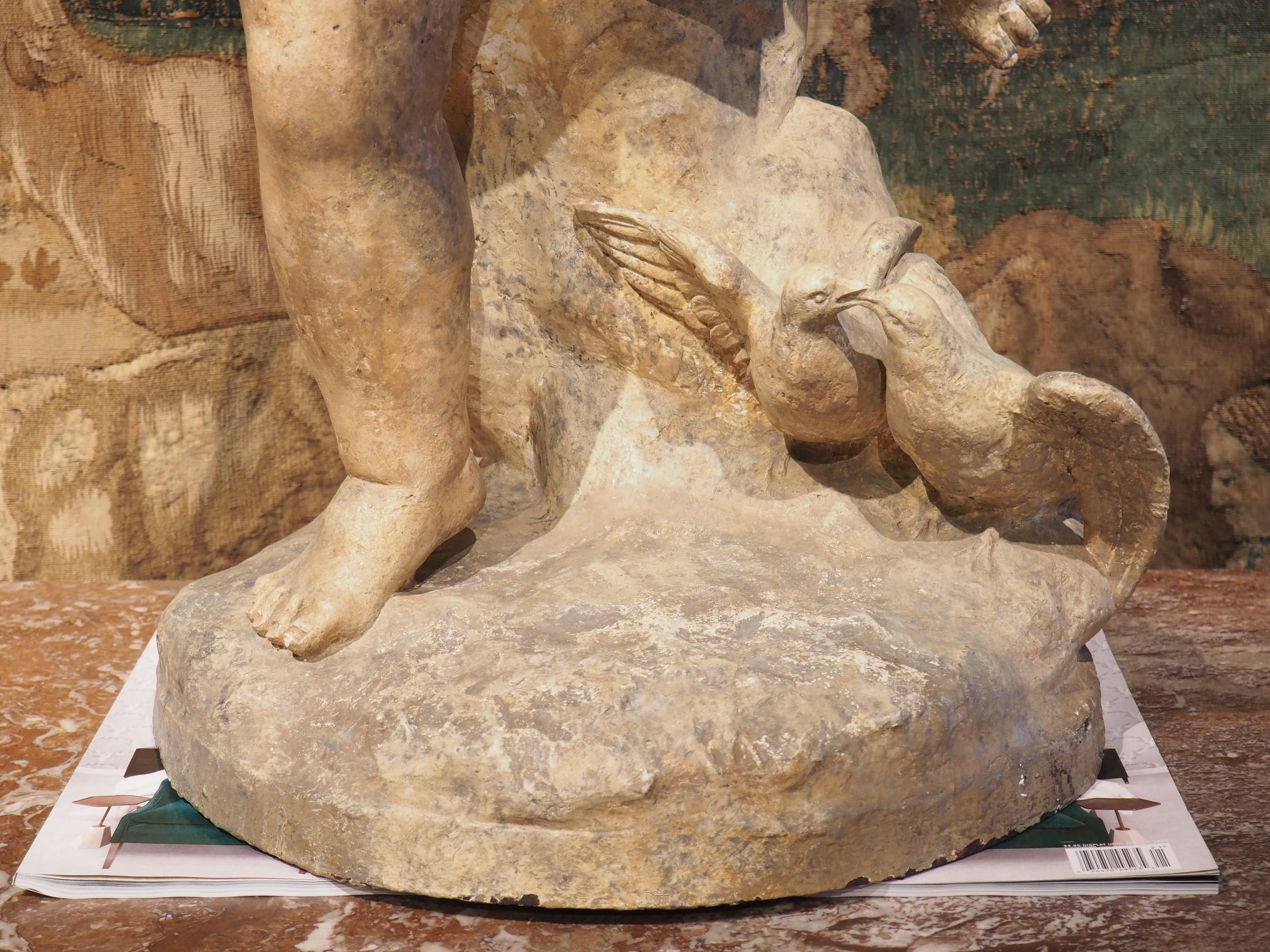 statue en plâtre ancienne