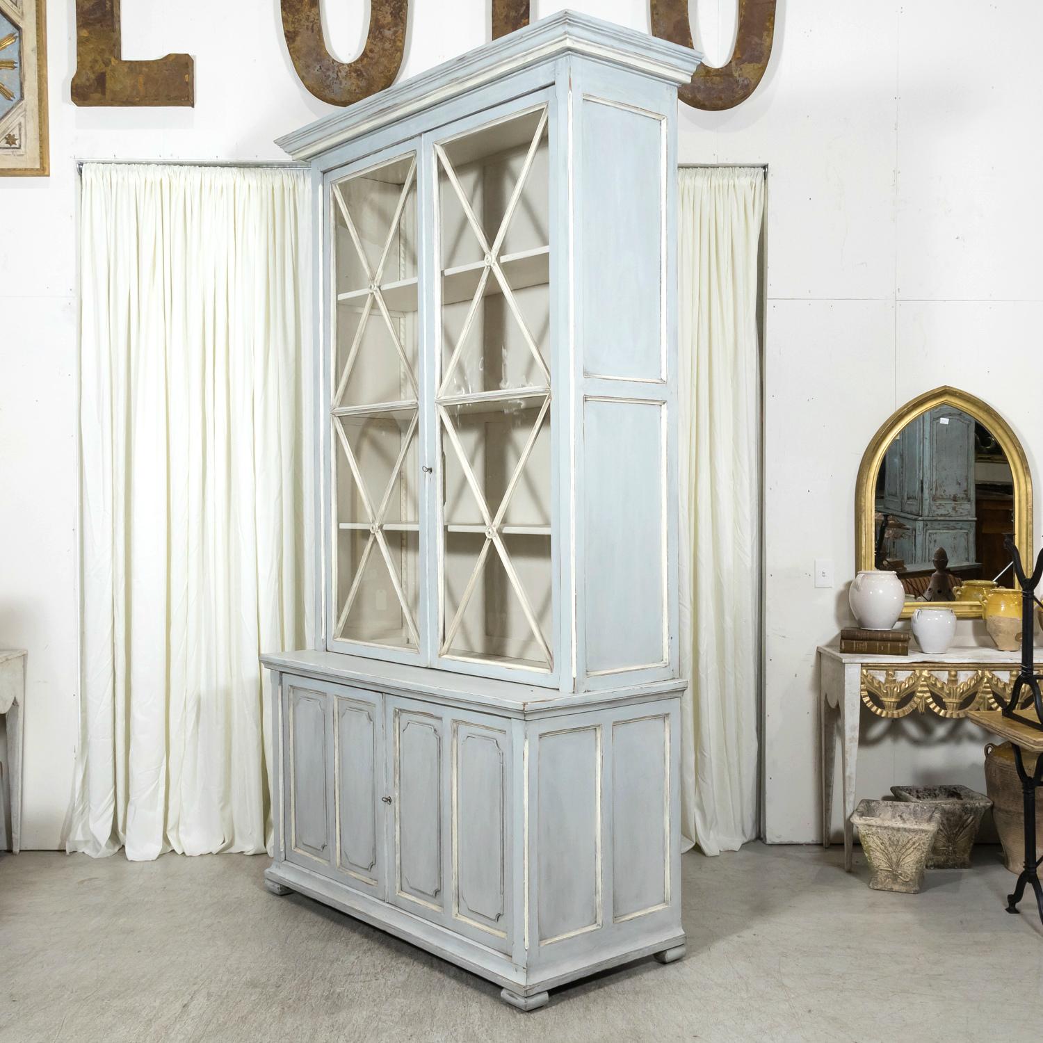 Large 19th Century French Directoire Period Painted Bookcase or Display Cabinet For Sale 8
