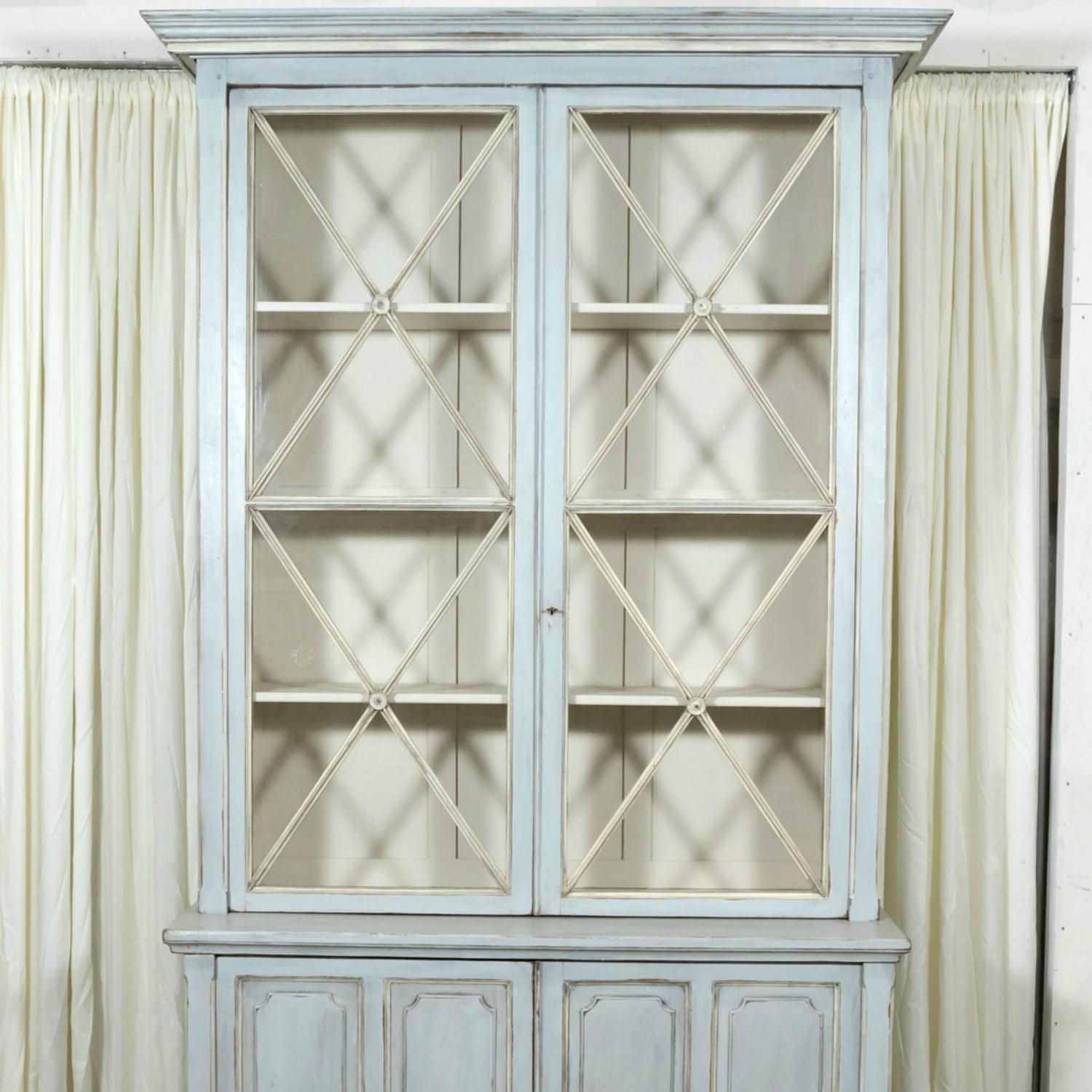 Large 19th Century French Directoire Period Painted Bookcase or Display Cabinet In Good Condition For Sale In Birmingham, AL