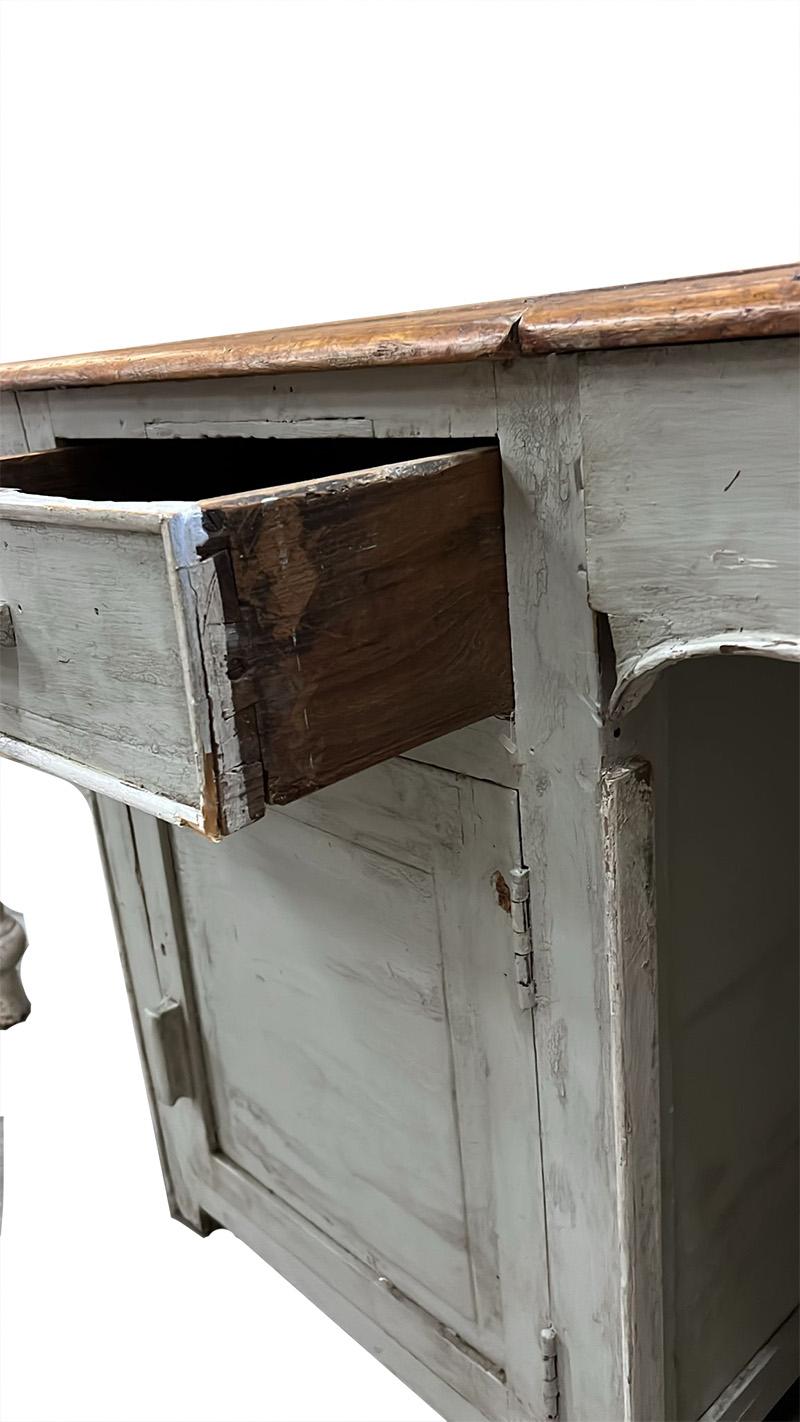 XIXe siècle Grande table d'unité de cuisine de ferme française du 19ème siècle, vers 1880 en vente