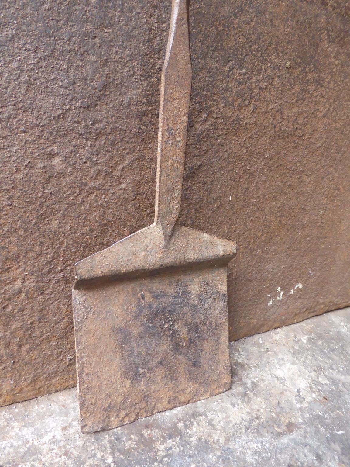 Forged Large 19th Century French Fireplace Shovel or Fire Shovel For Sale
