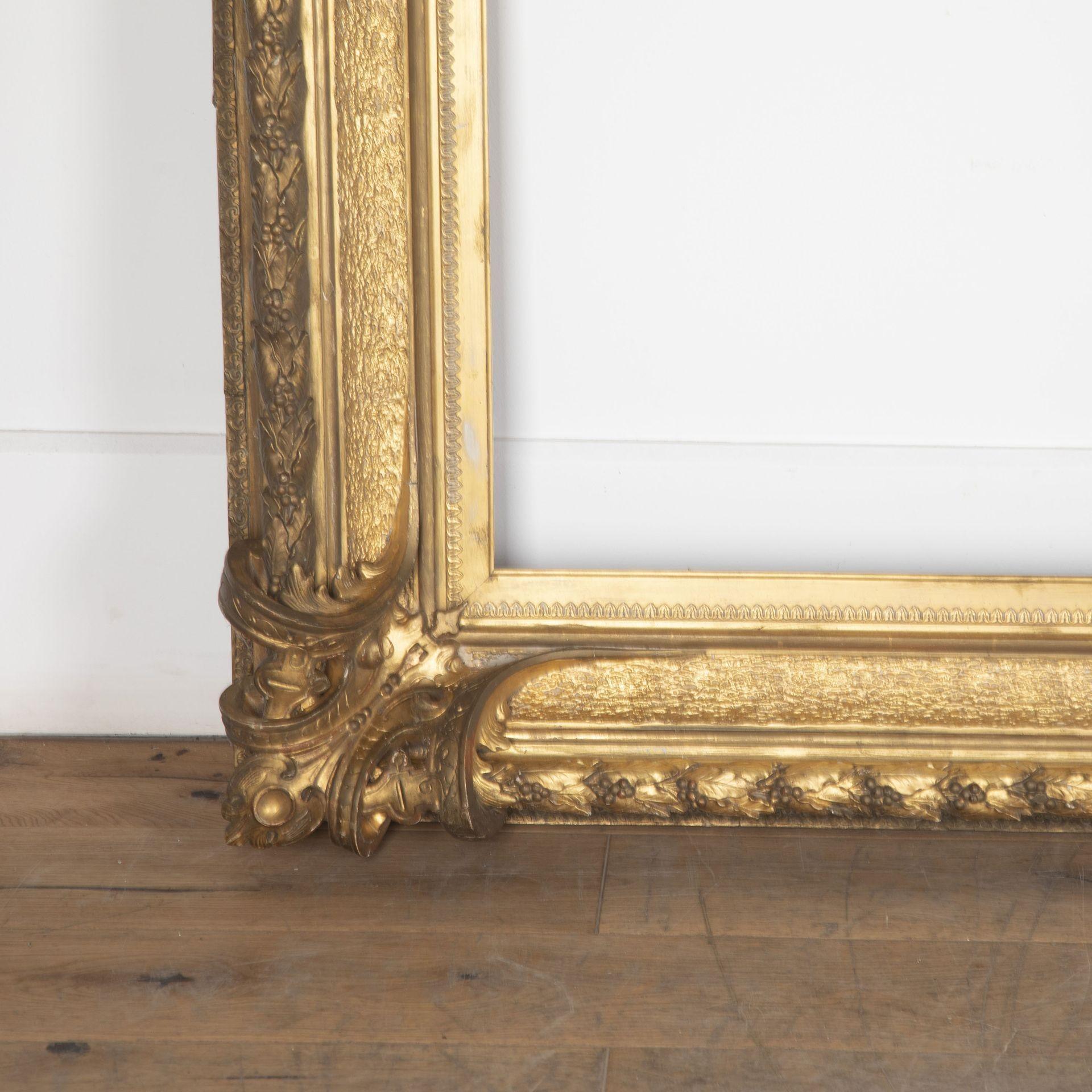 Large 19th Century French Gilded Frame (Französisch) im Angebot