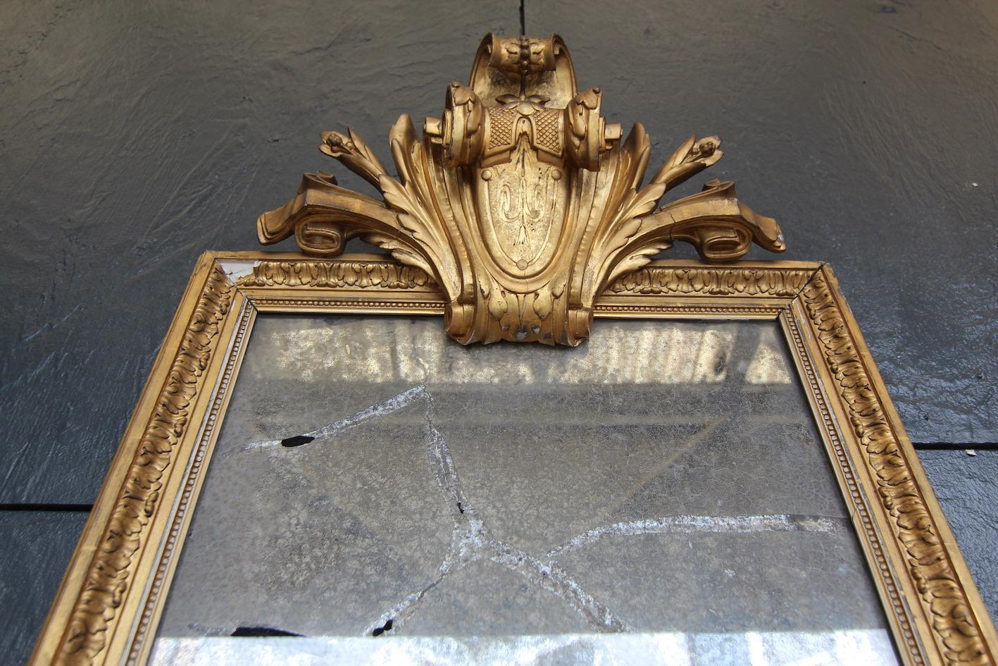 Large 19th Century French Giltwood Mirror For Sale 4