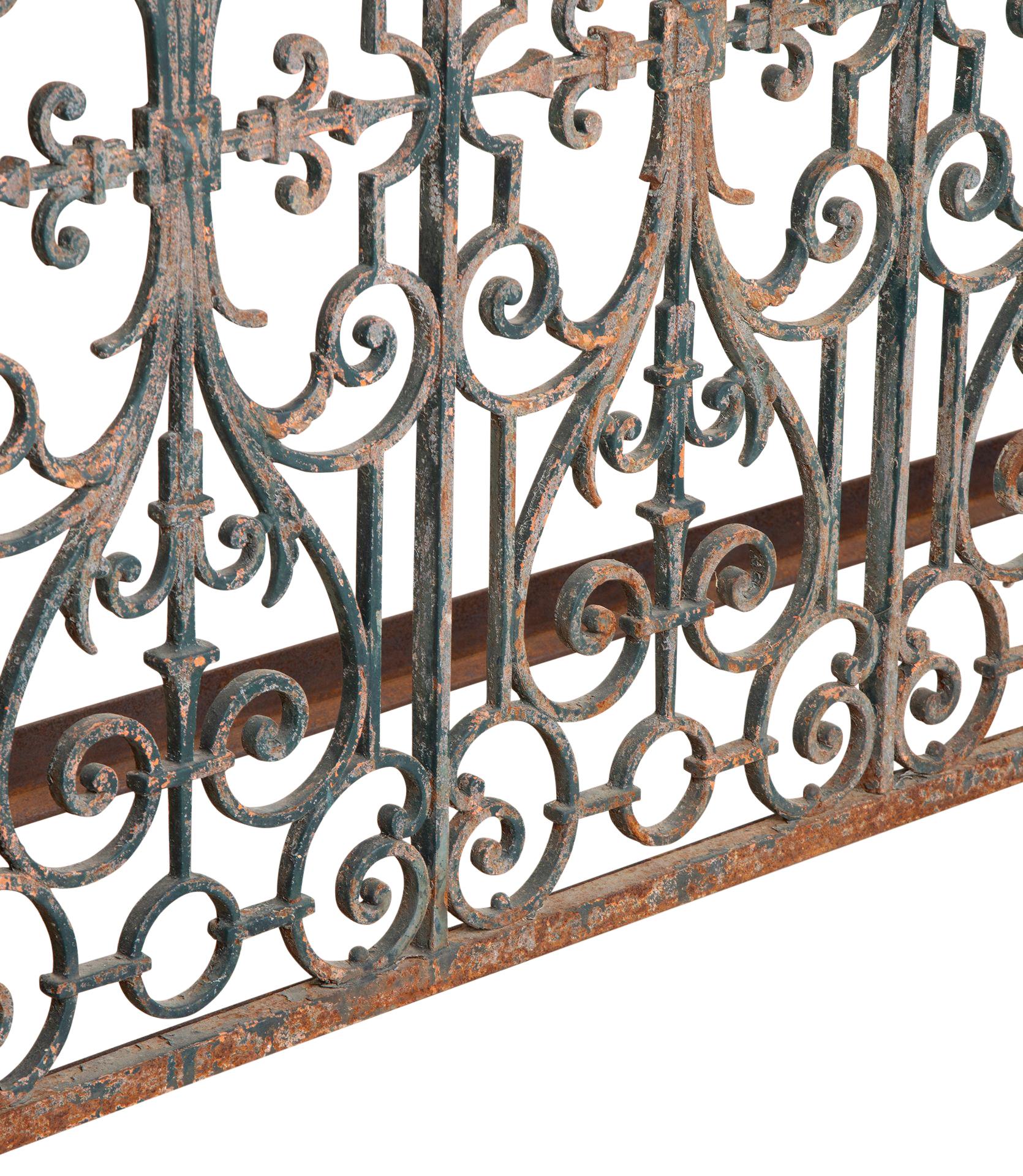 Large 19th Century French Iron Balcony Console For Sale 7