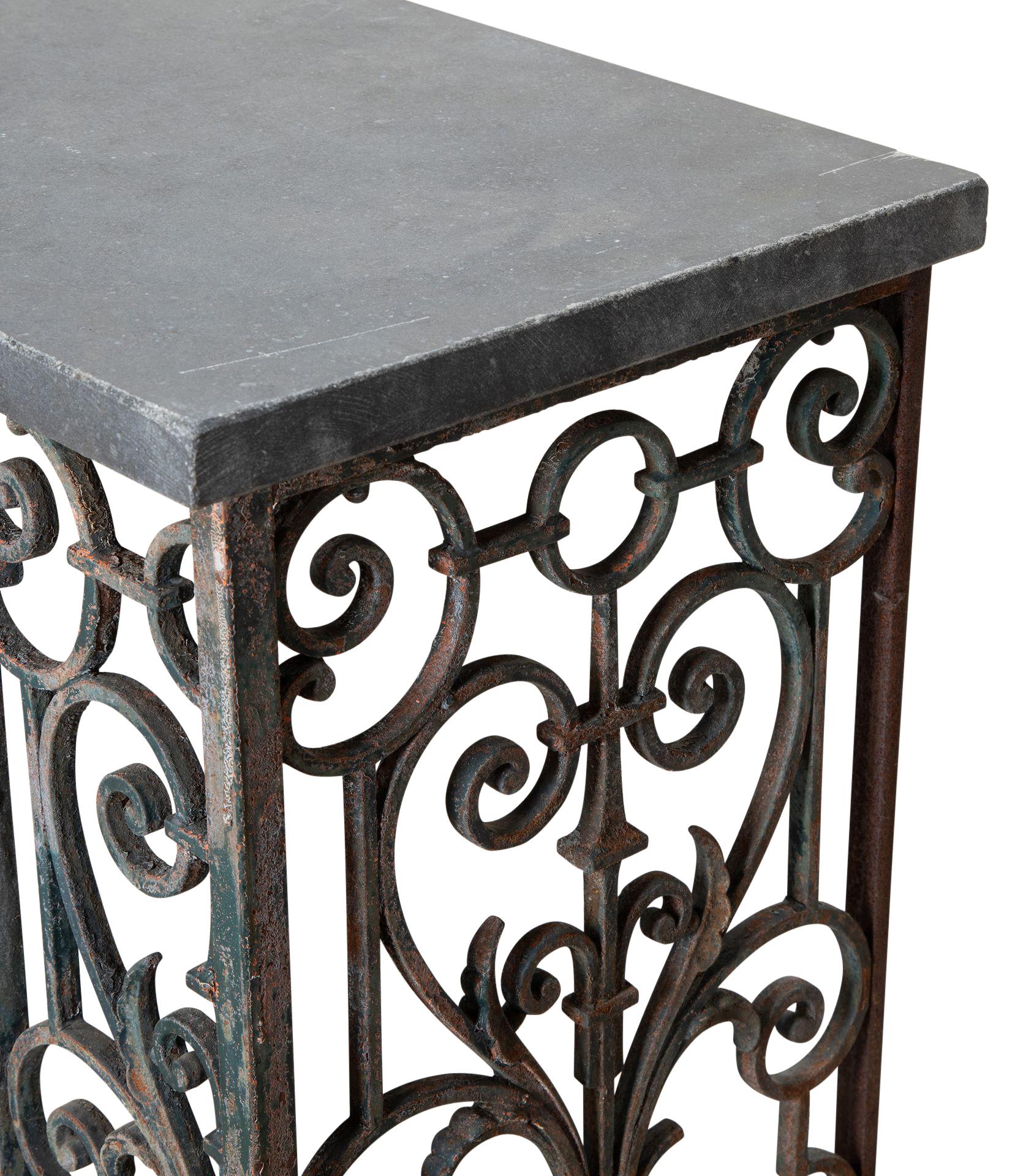 Large 19th Century French Iron Balcony Console In Good Condition For Sale In Tetbury, Gloucestershire