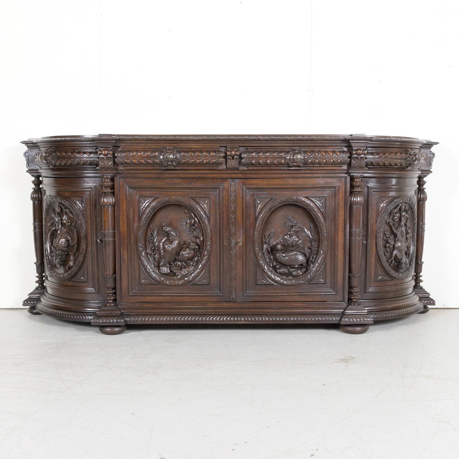 Hand-Carved Large 19th Century French Louis XIII Style Oak Demilune Hunt Enfilade Buffet
