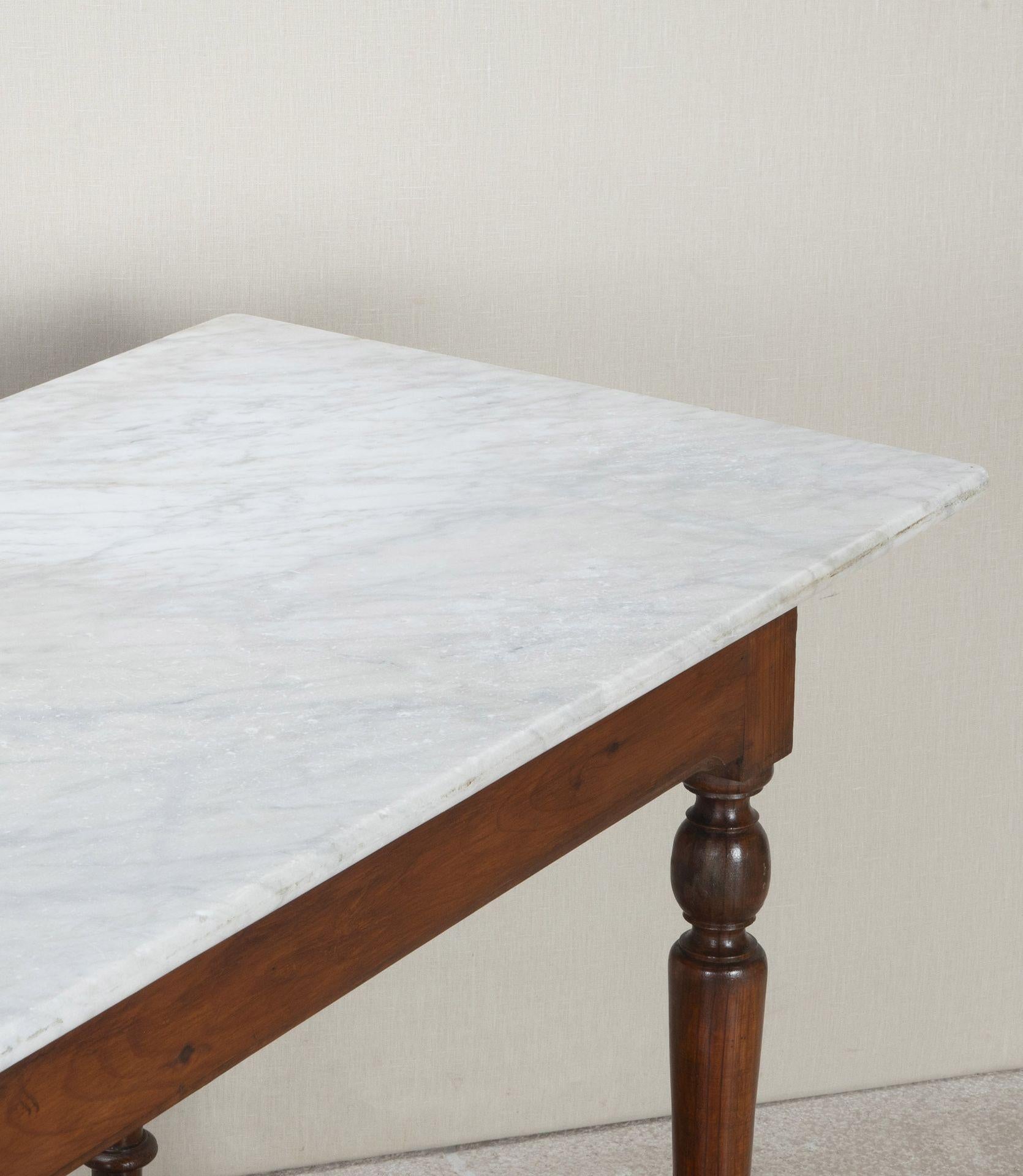 Grande bancone da pasticceria francese del XIX secolo con piano in marmo in vendita 2