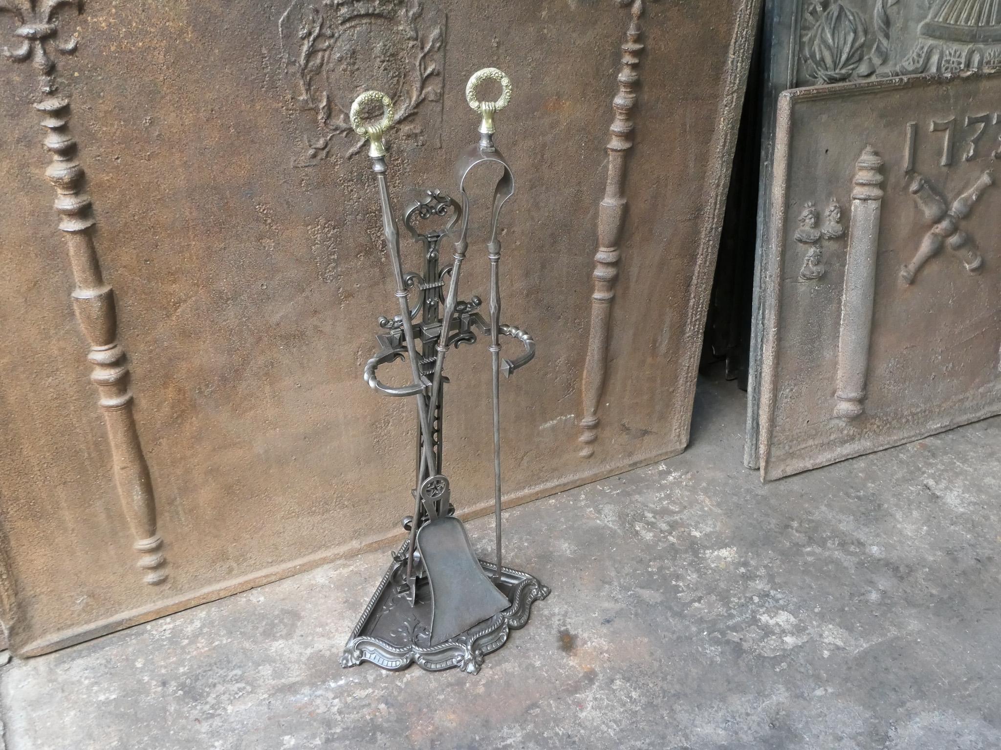 Ottone Grande set di attrezzi per caminetto francese Napoleone III del XIX secolo in vendita