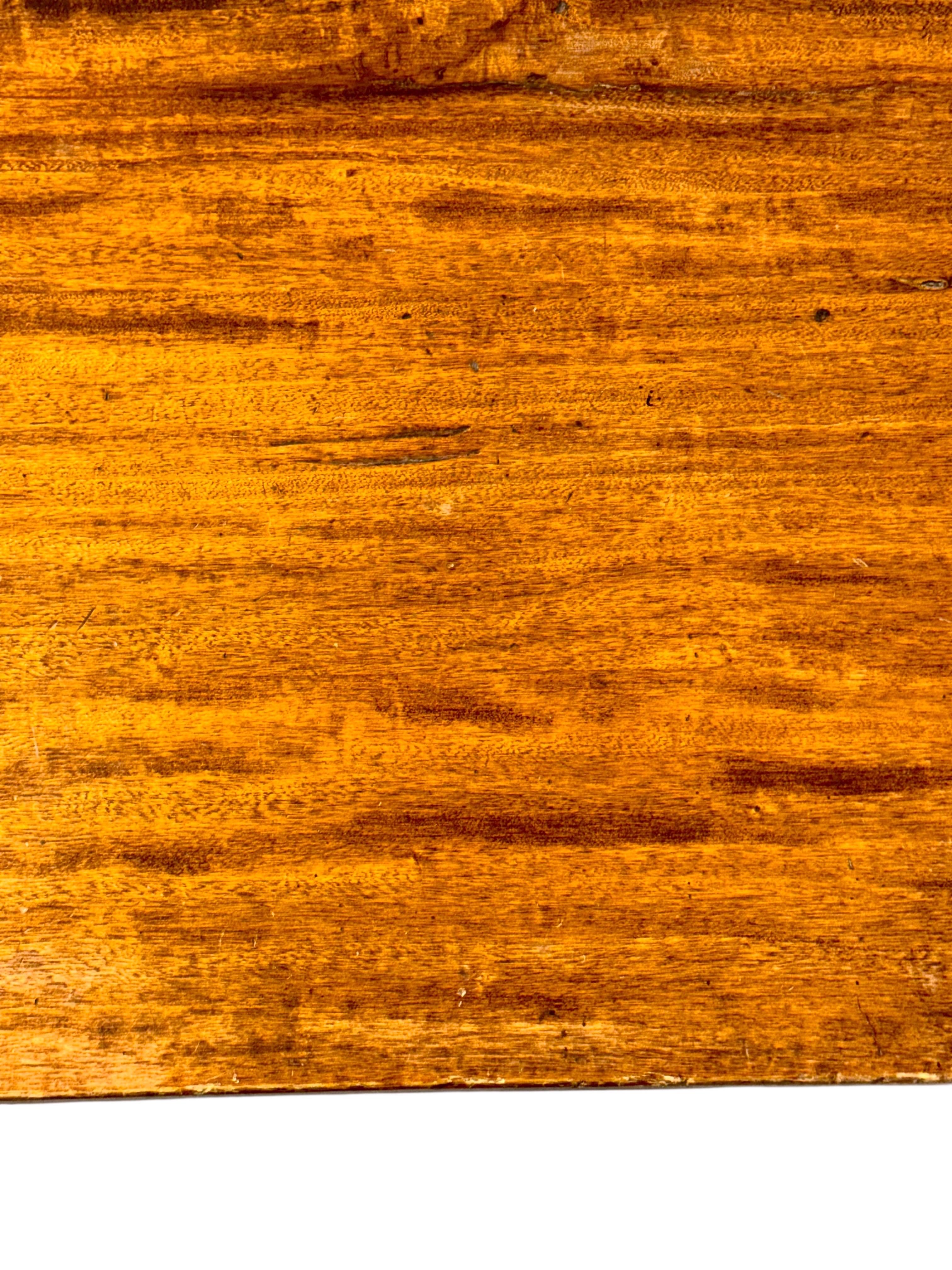 Grande table de ferme en chêne français du 19e siècle avec tiroir Bon état - En vente à LA CIOTAT, FR