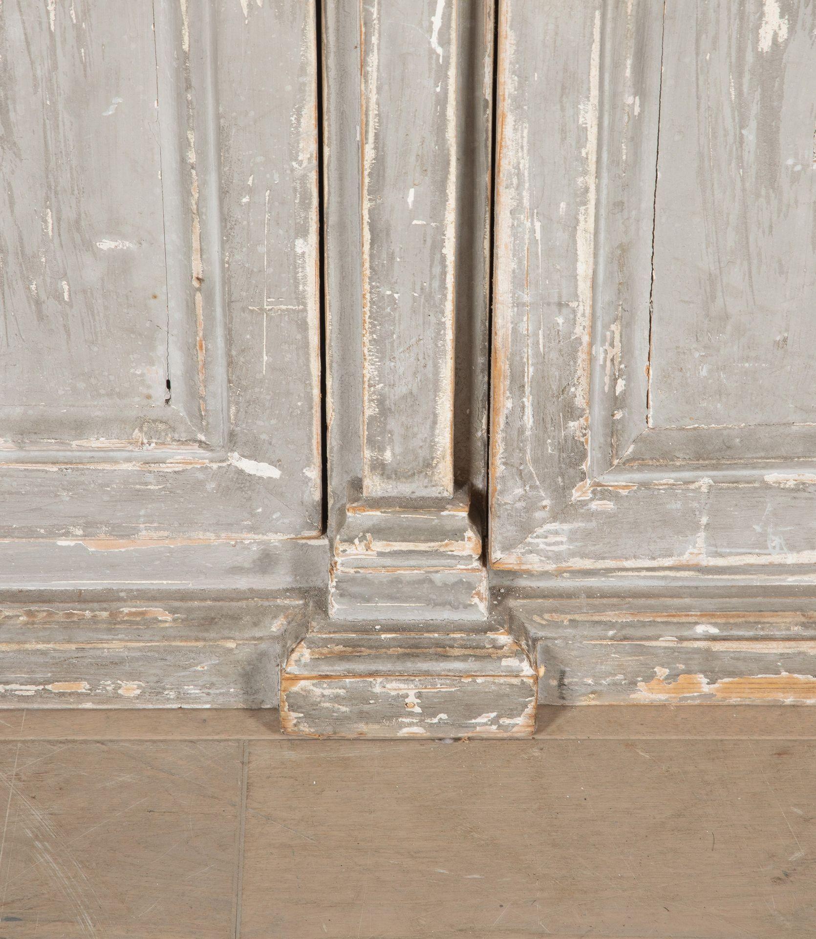 Large 19th Century French Painted Dresser For Sale 4