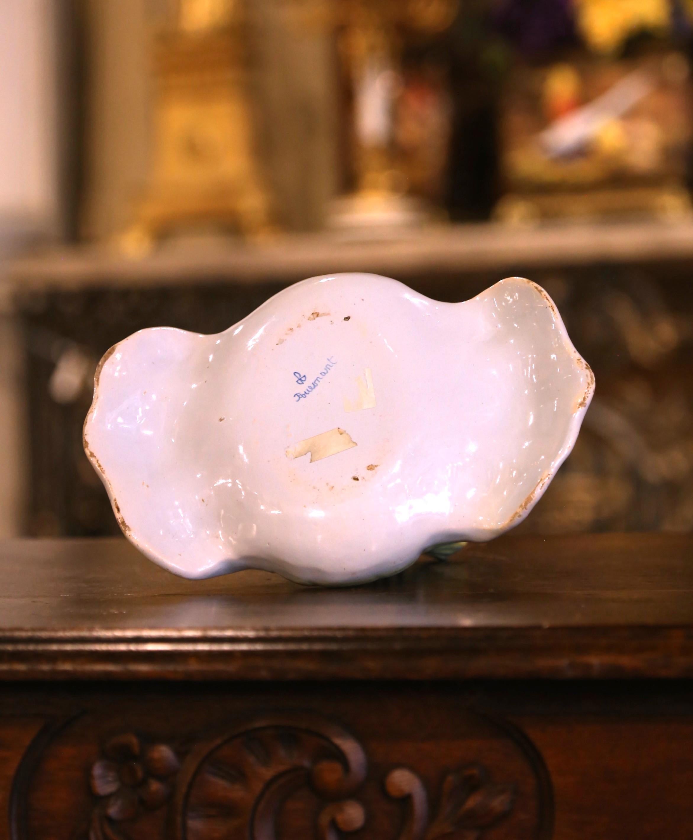 Large 19th Century French Painted Faience Porquier Beau Quimper Dish For Sale 5