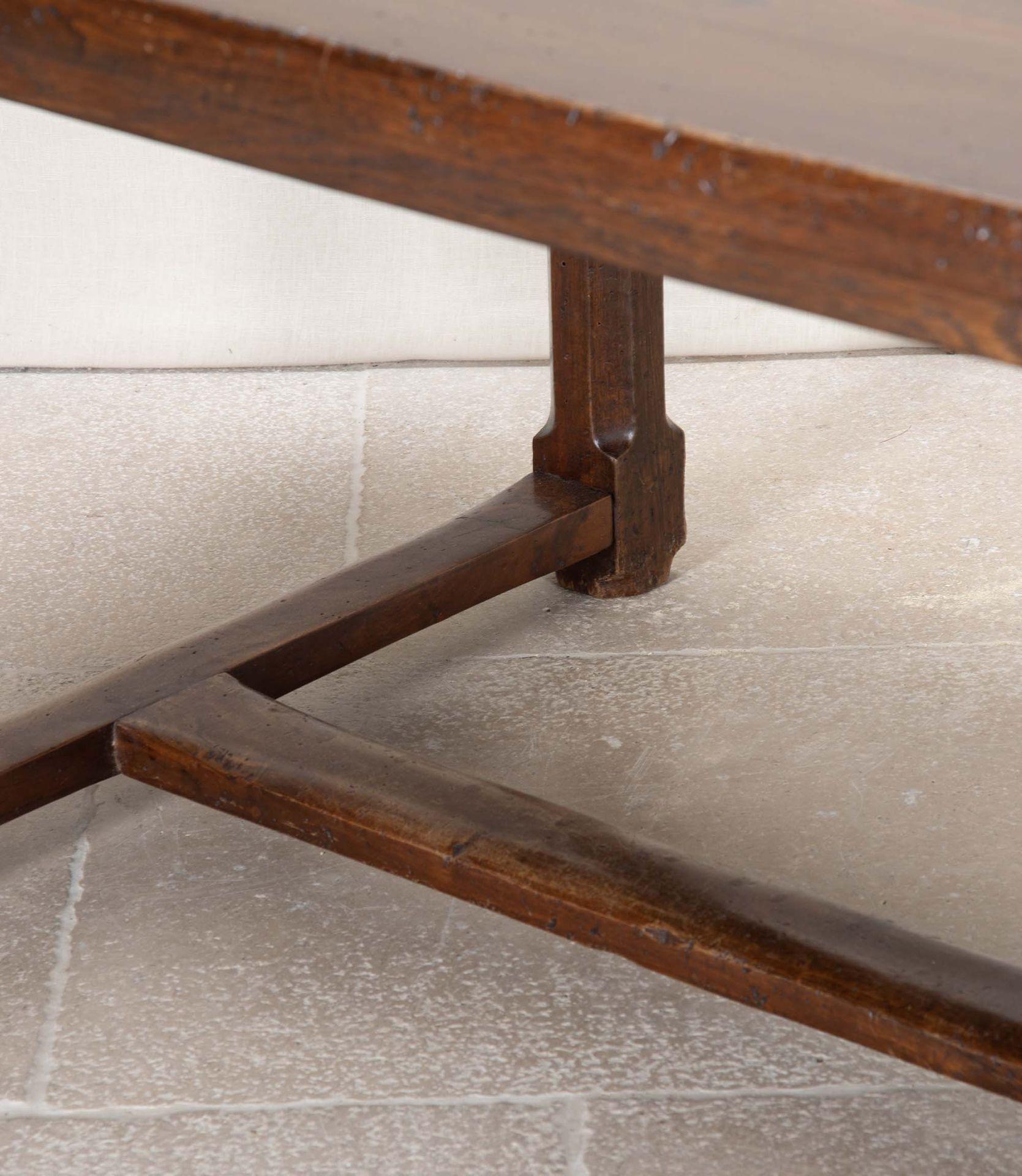 Large 19th Century French Refectory Table en vente 2