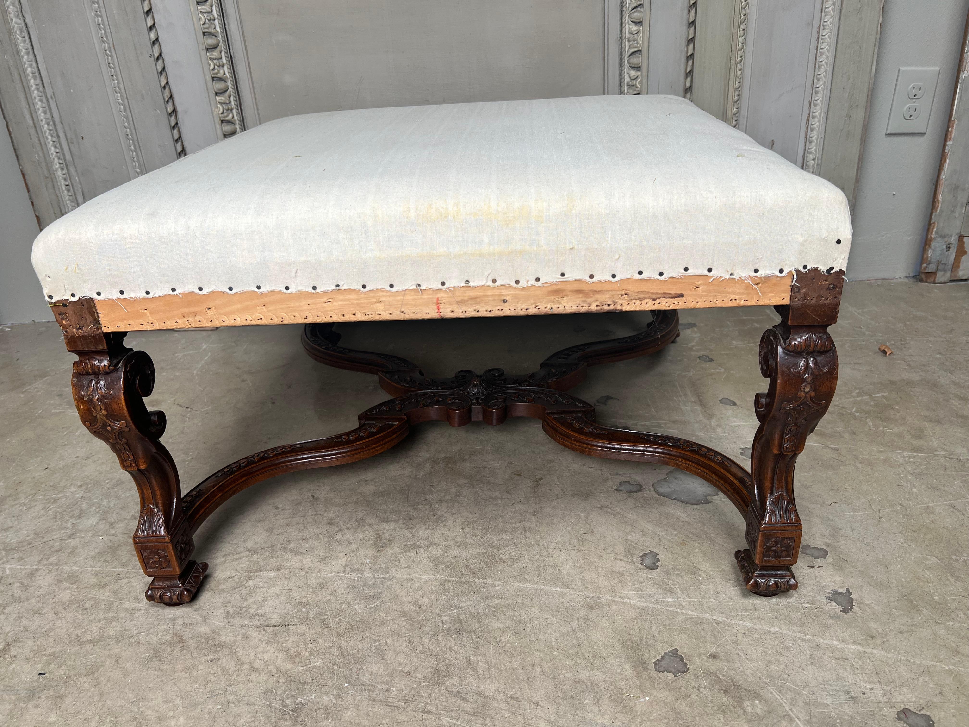 Large 19th Century French Regence Style Carved Walnut Ottoman For Sale 6