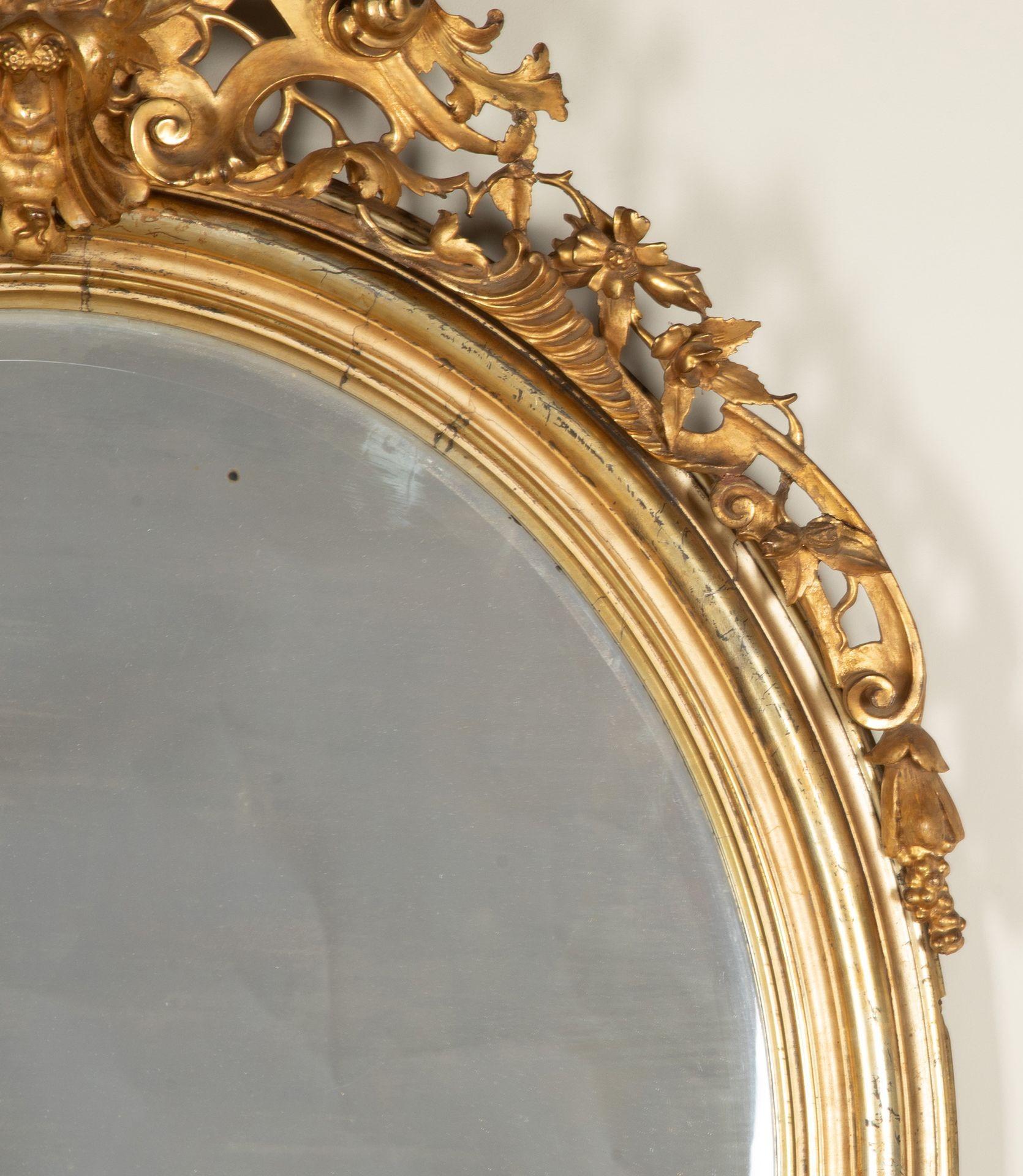 Large 19th Century French Renaissance Style Oval Giltwood Mirror For Sale 2