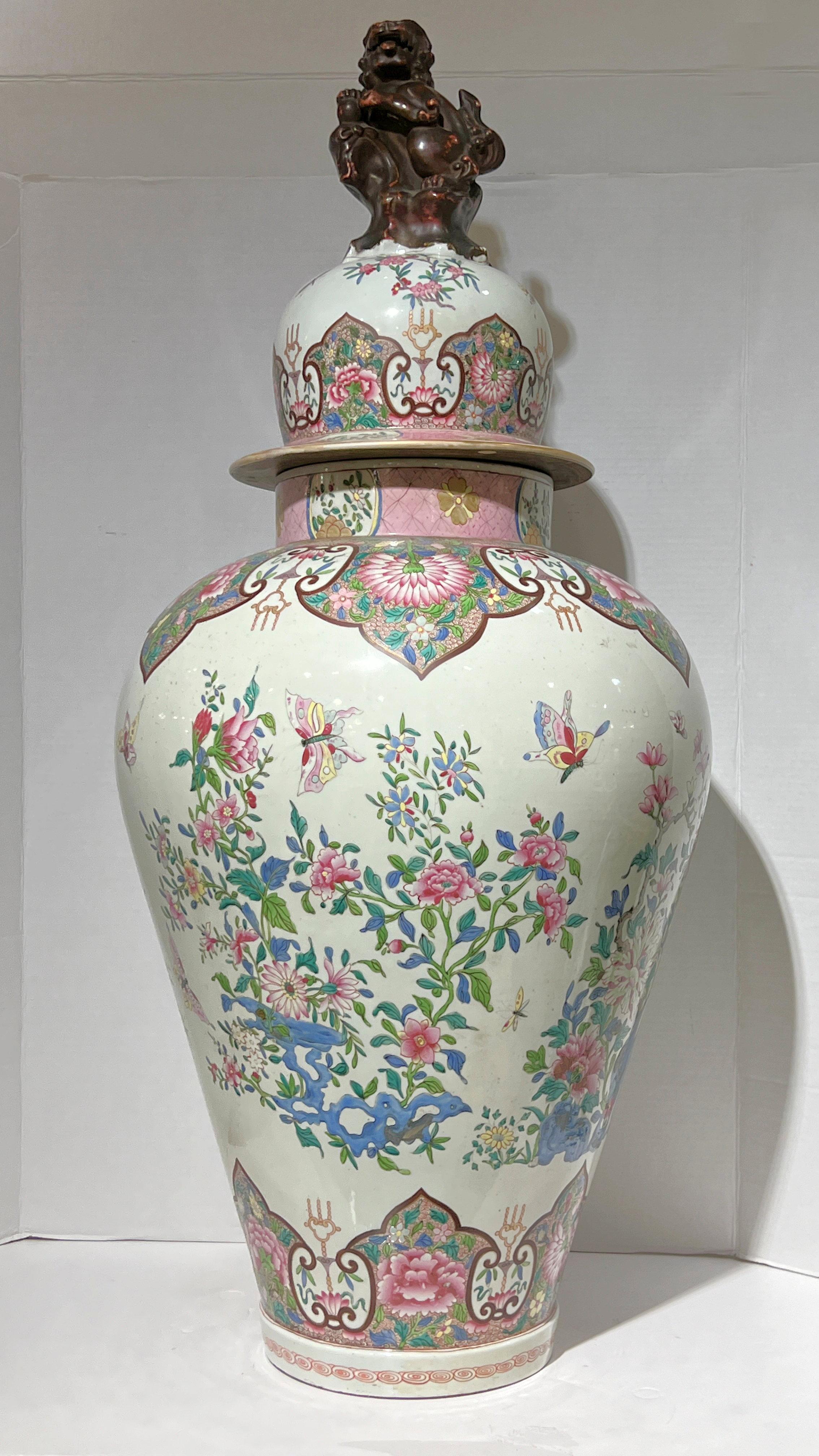 Grande opera francese del XIX secolo  Sansone  Vaso in porcellana Famille Rose in vendita 1