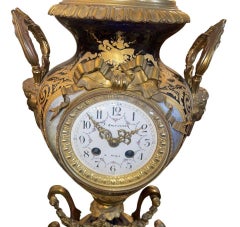 Große französische Sèvres-Porzellan-Bronze-Uhr des 19. Jahrhunderts Balthazar Paris