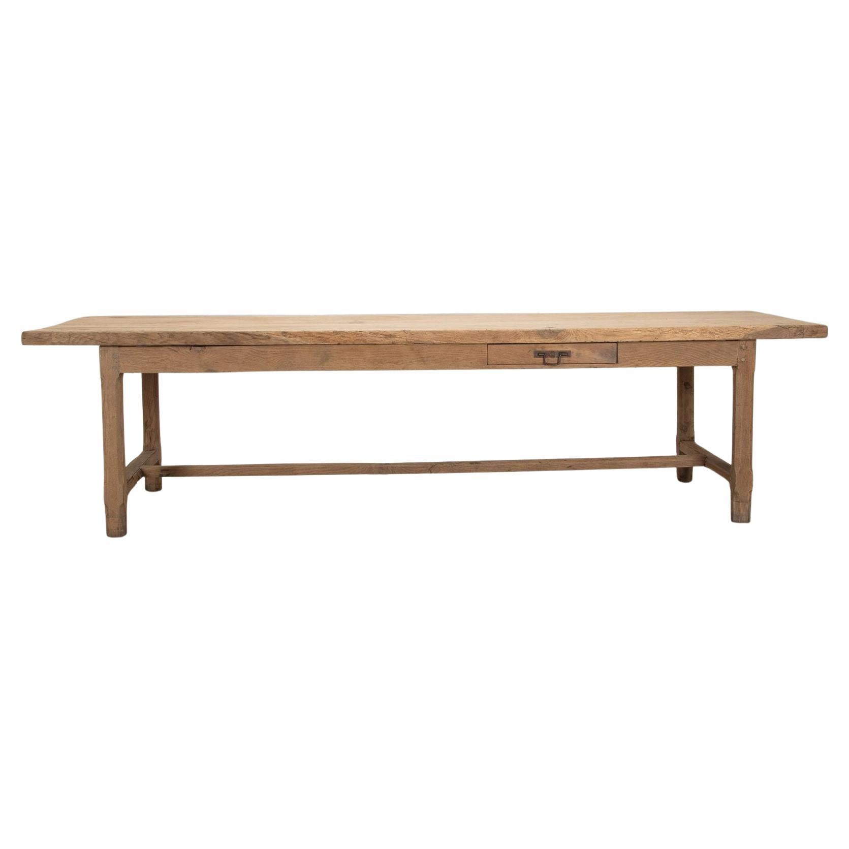 Large 19th Century French Three Metre Scrubbed Oak Farmhouse Table im Angebot