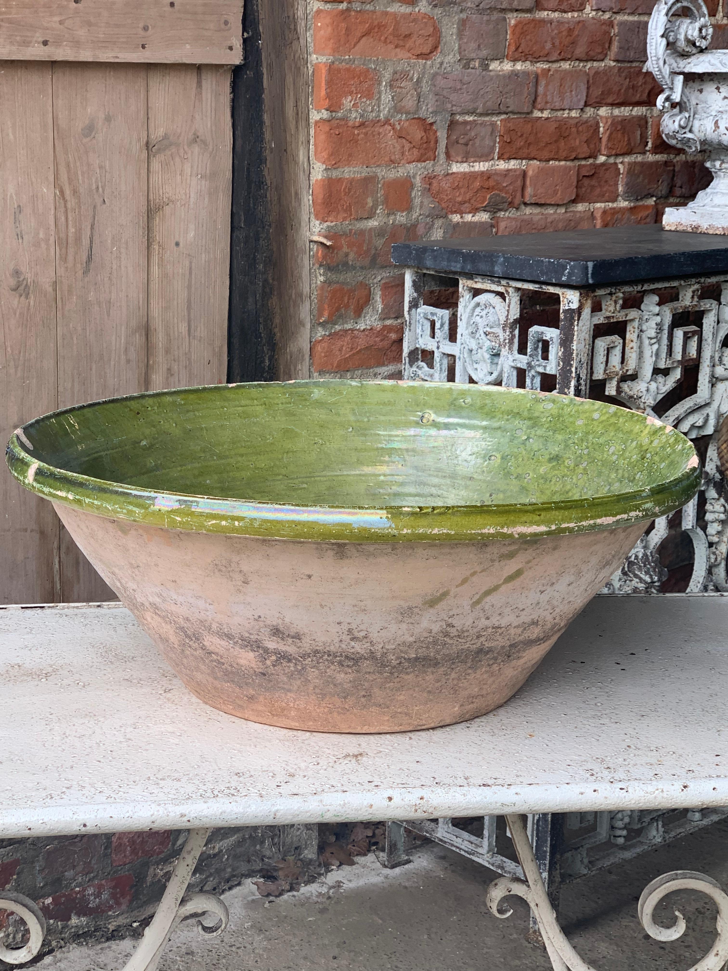 Large 19th Century French Tian Bowl In Good Condition For Sale In Ongar, GB