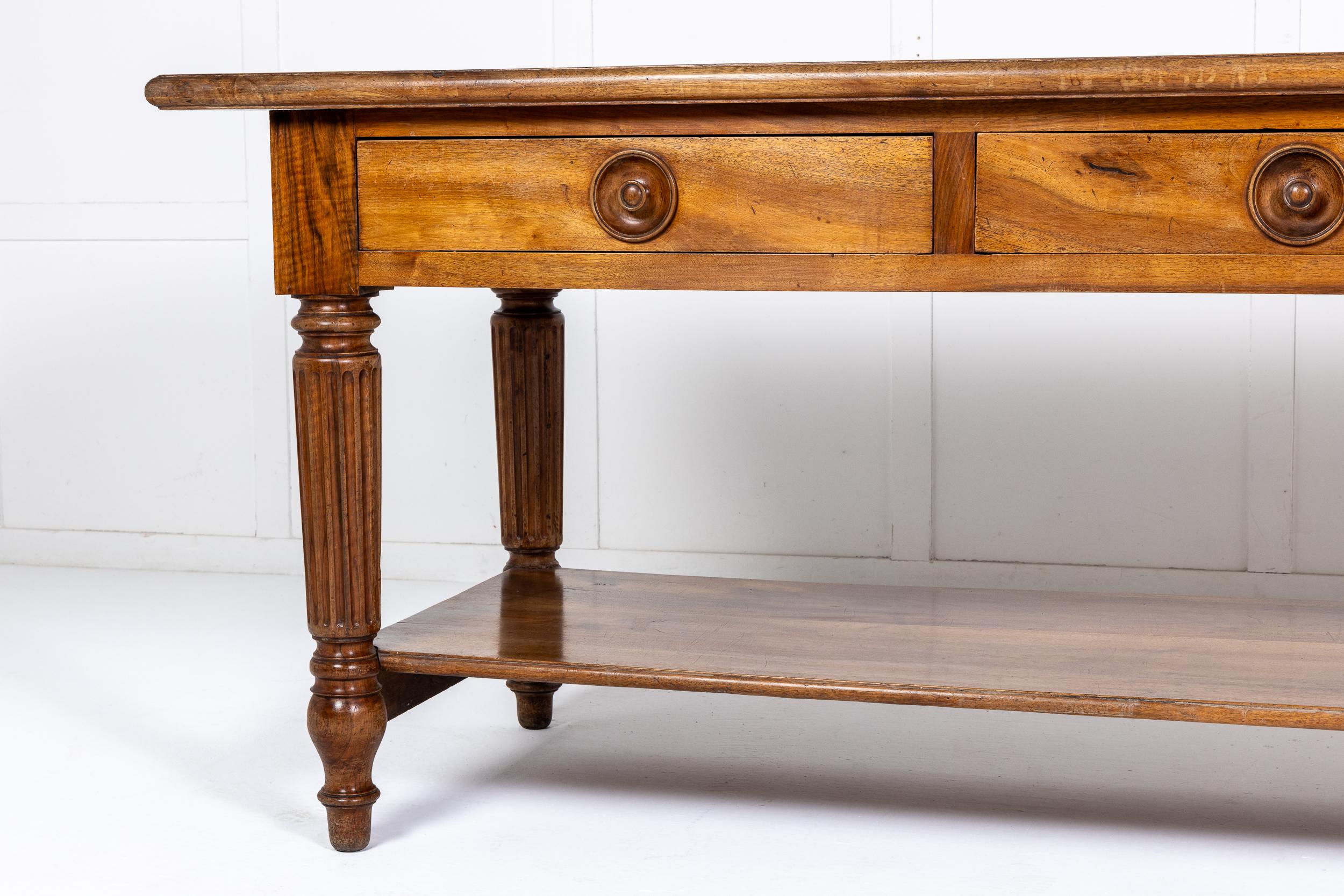 Large 19th Century French Walnut Drapers Table For Sale 1