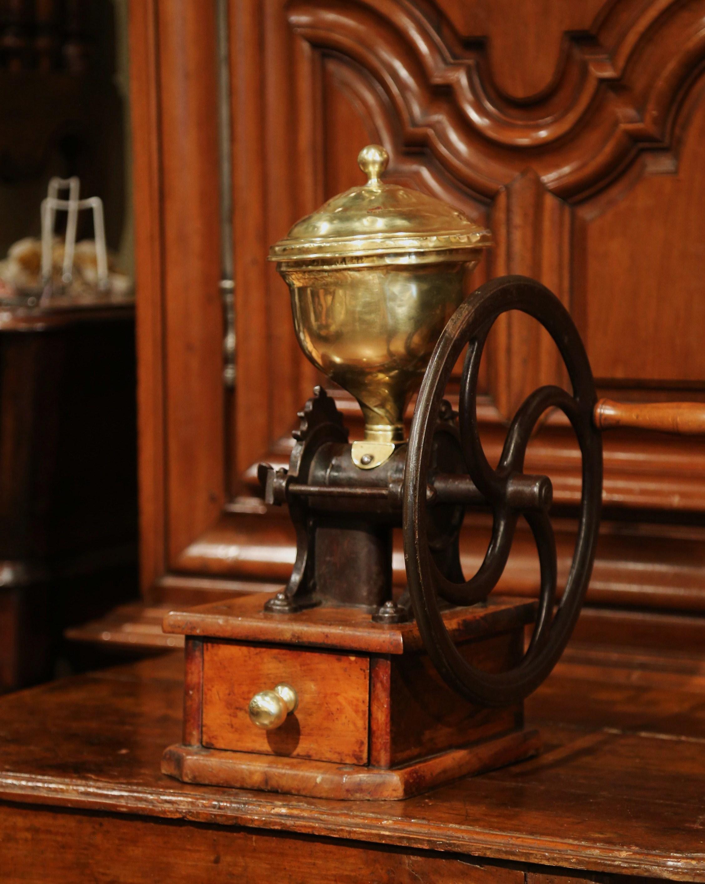 19th Century French Walnut Iron and Brass Coffee Grinder In Excellent Condition In Dallas, TX