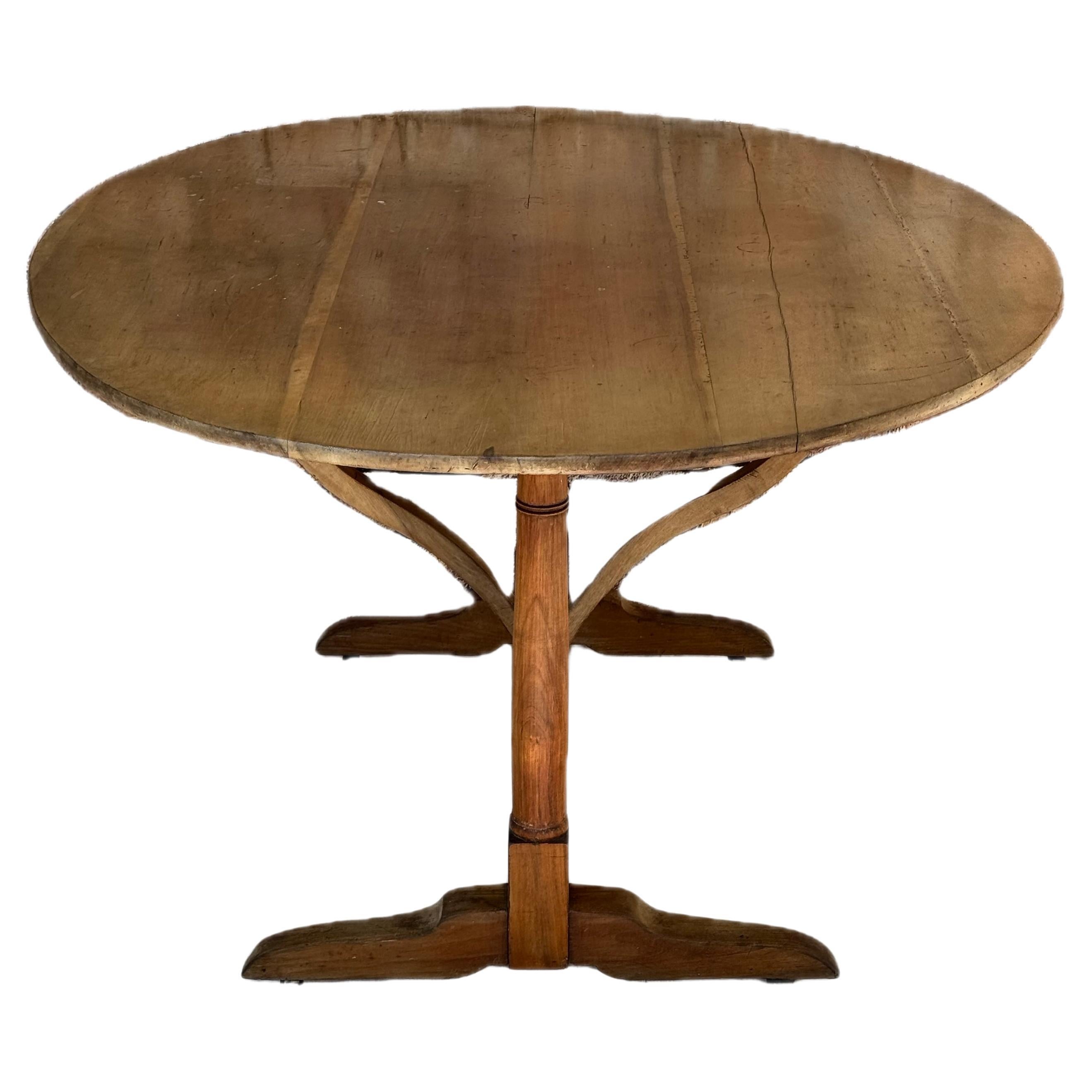 Large 19th Century French Wine Tasting Table For Sale 8