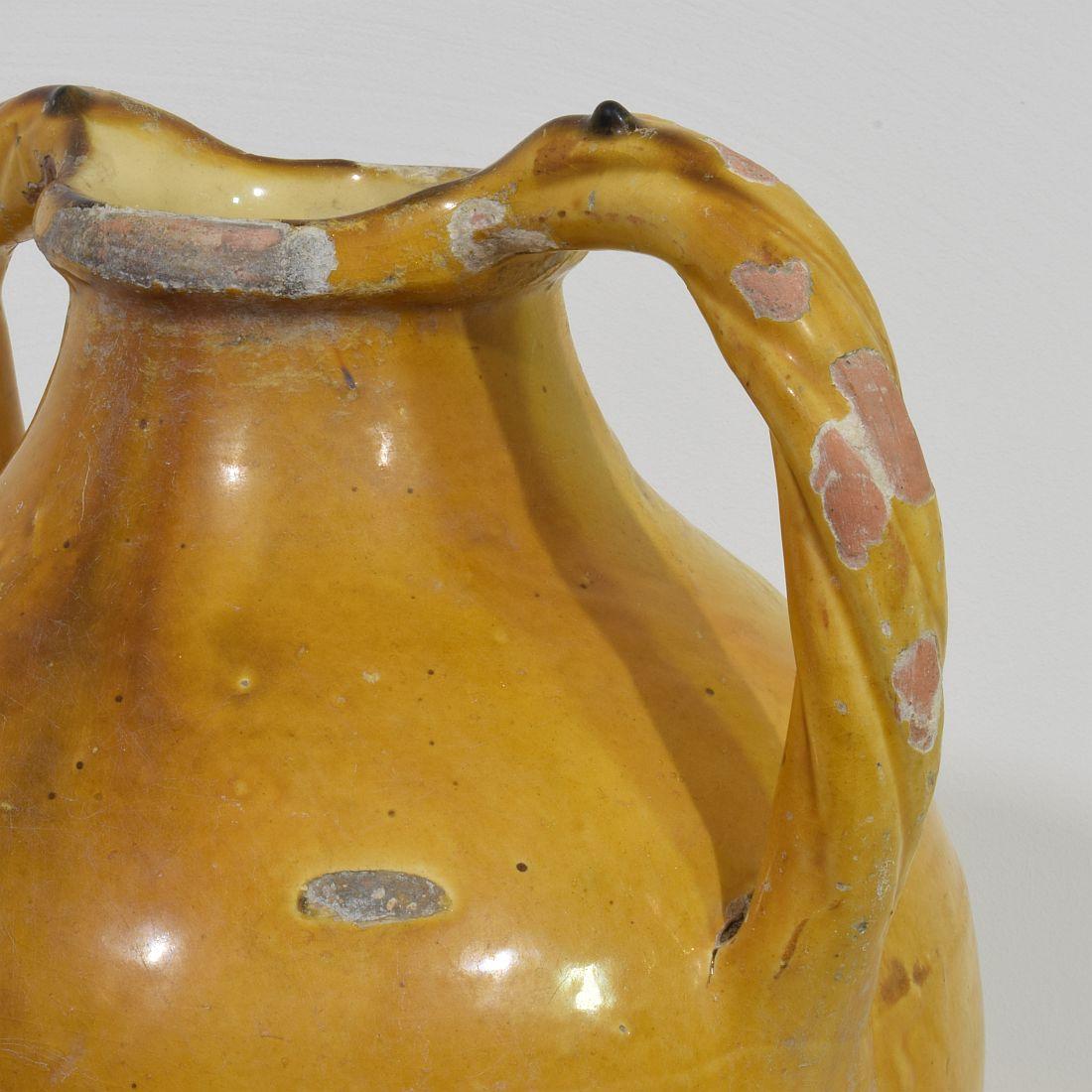 Grande cruche ou cruche à eau en terre cuite émaillée jaune du 19ème siècle « Orjol » (Orjol) 2