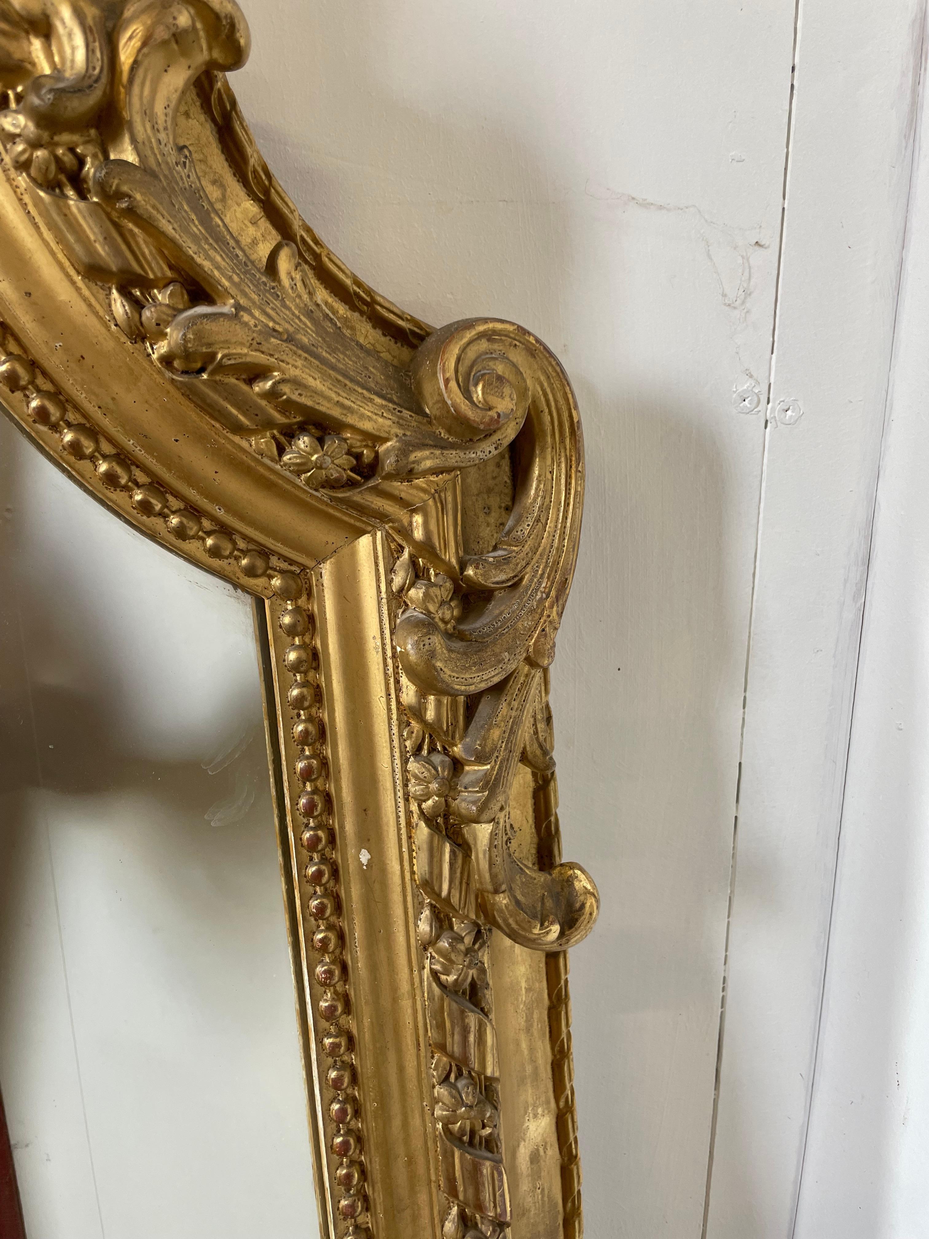 Large 19th century gilded over mantle shell motif 3