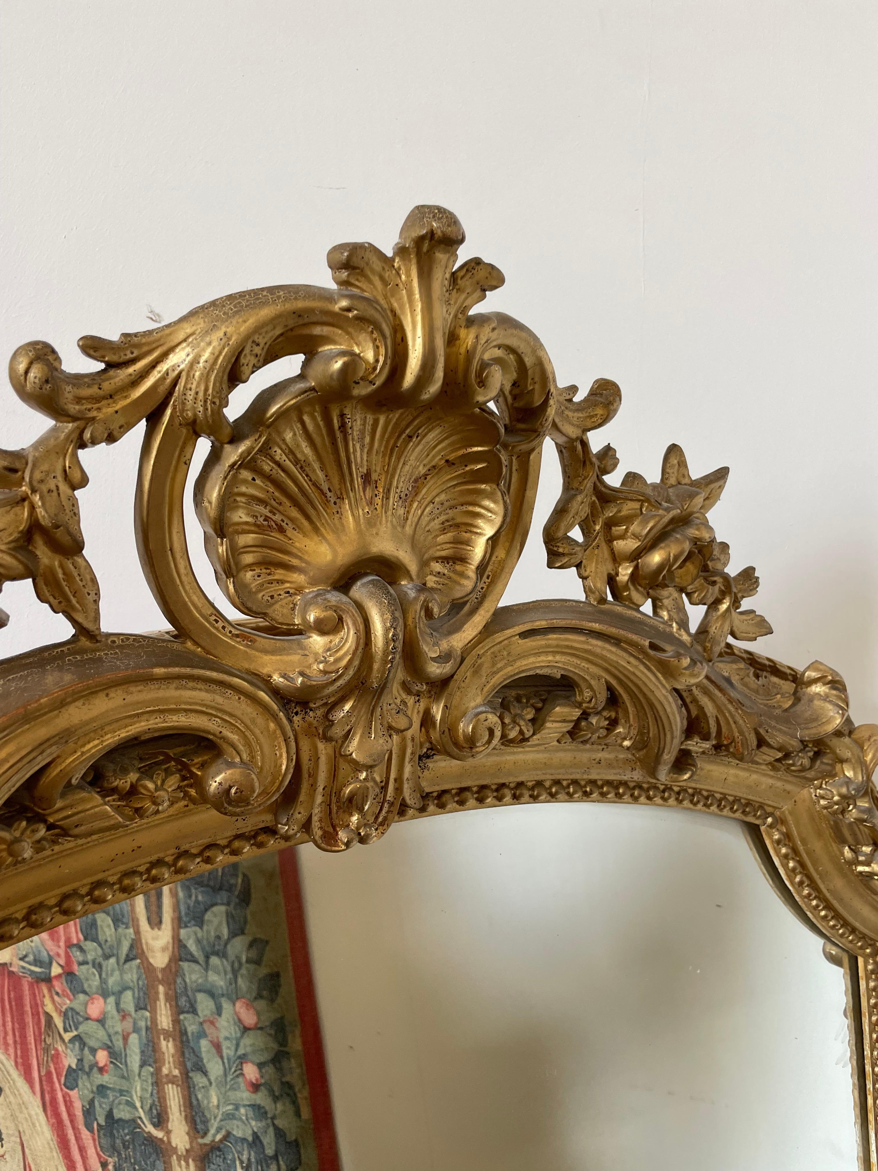Large 19th century gilded over mantle shell motif In Good Condition In Budleigh Salterton, GB