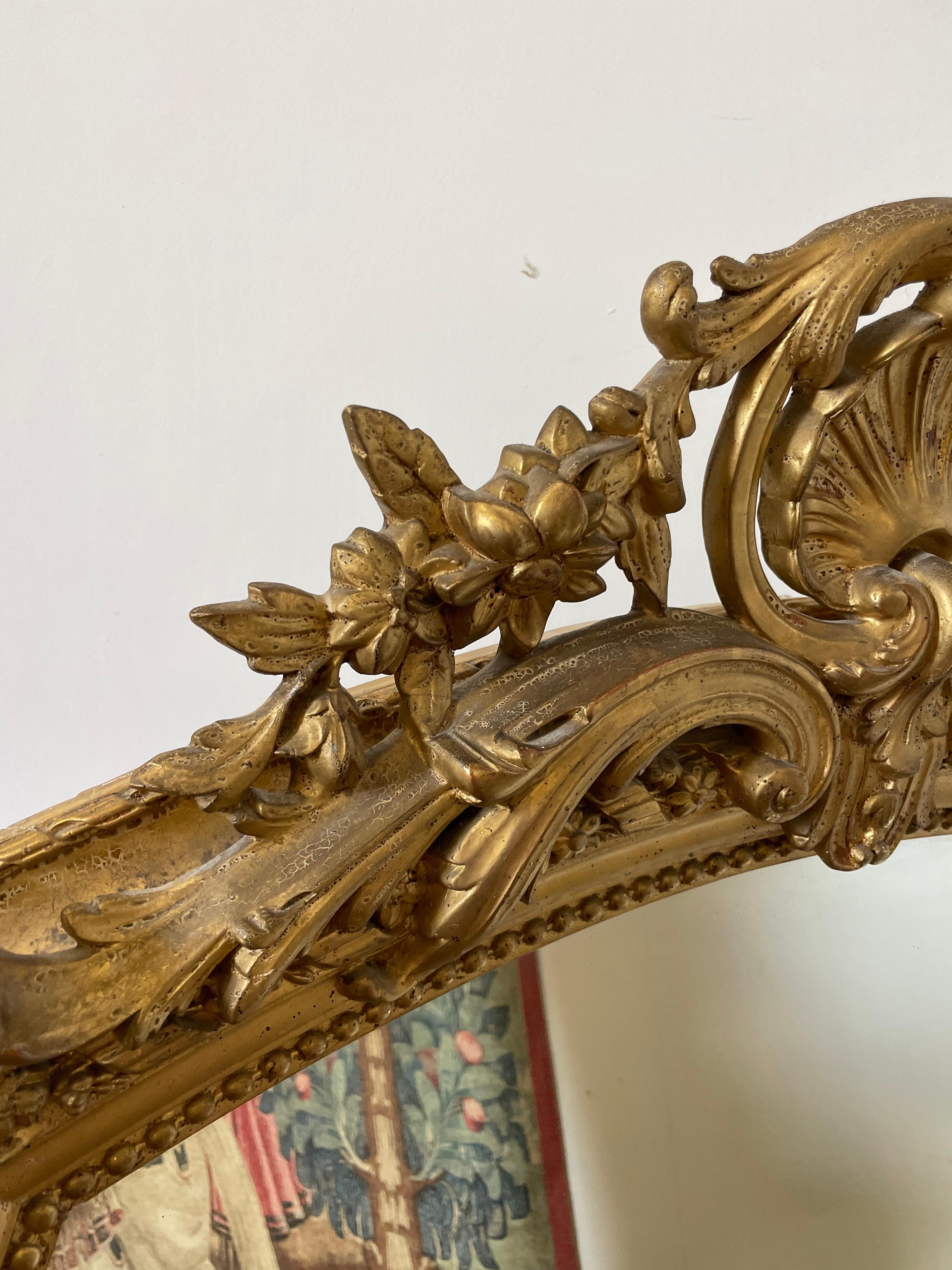 Late 19th Century Large 19th century gilded over mantle shell motif