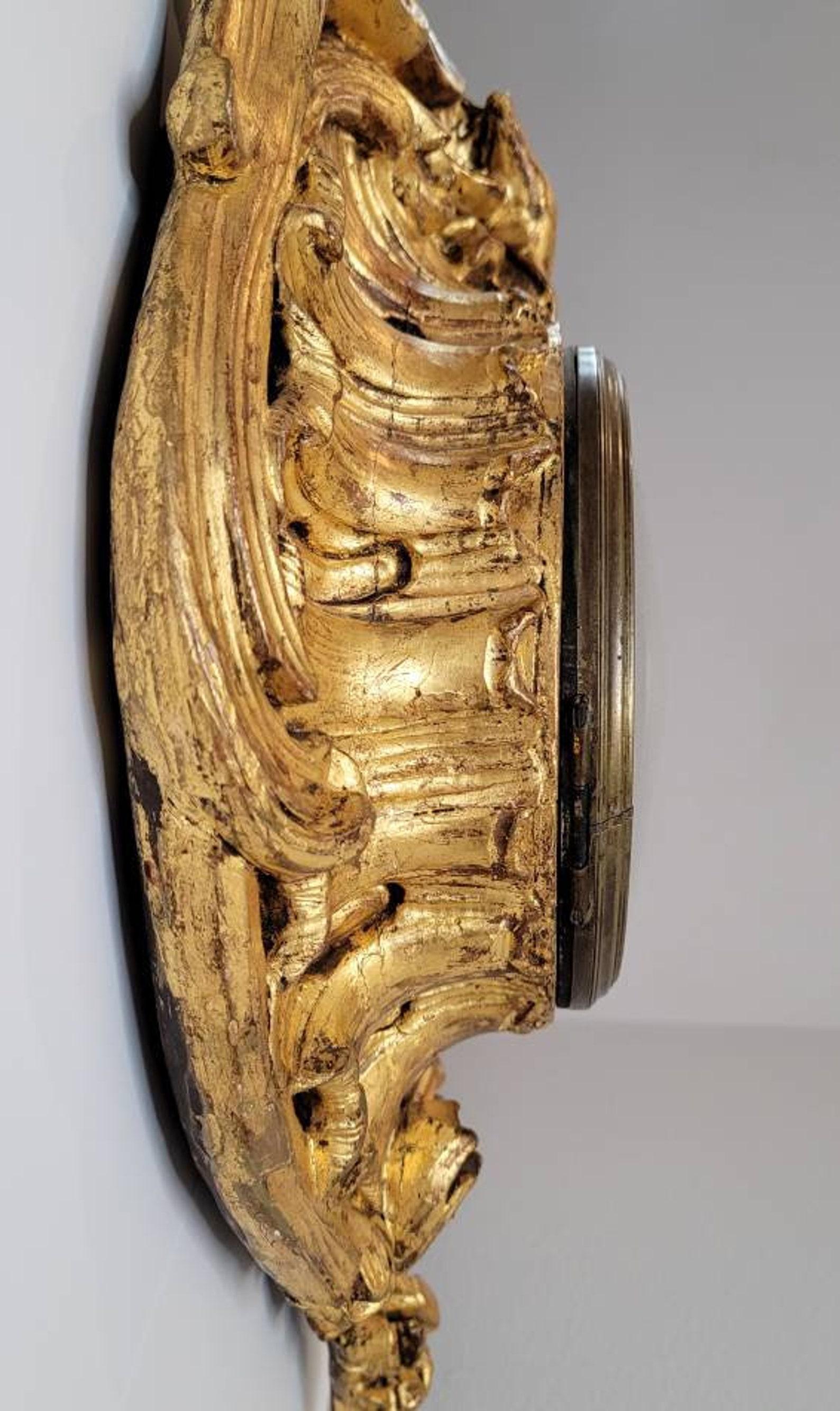 Große französische Kaminuhr aus vergoldetem Holz, Louis XV.-Stil, 19. Jahrhundert im Angebot 2