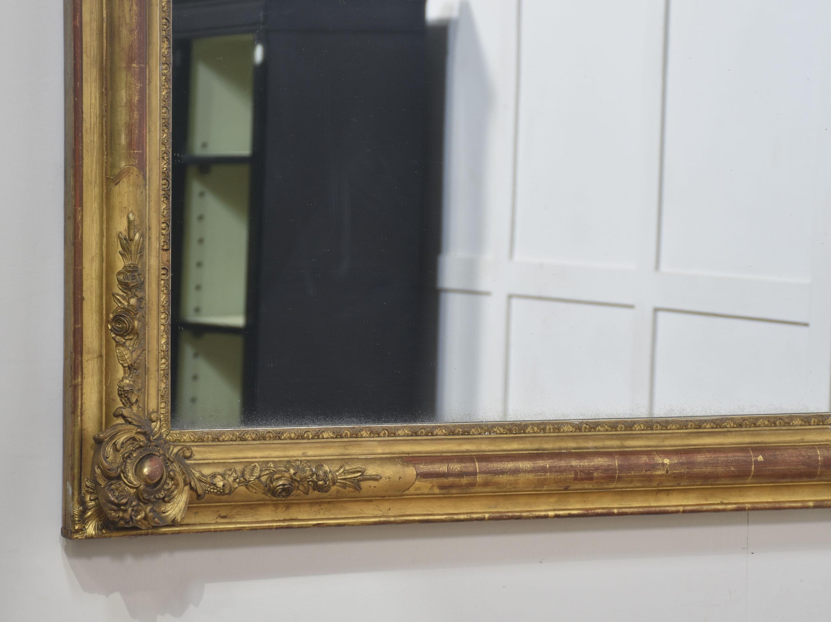 Gran espejo de pared de madera dorada del siglo XIX en venta 8
