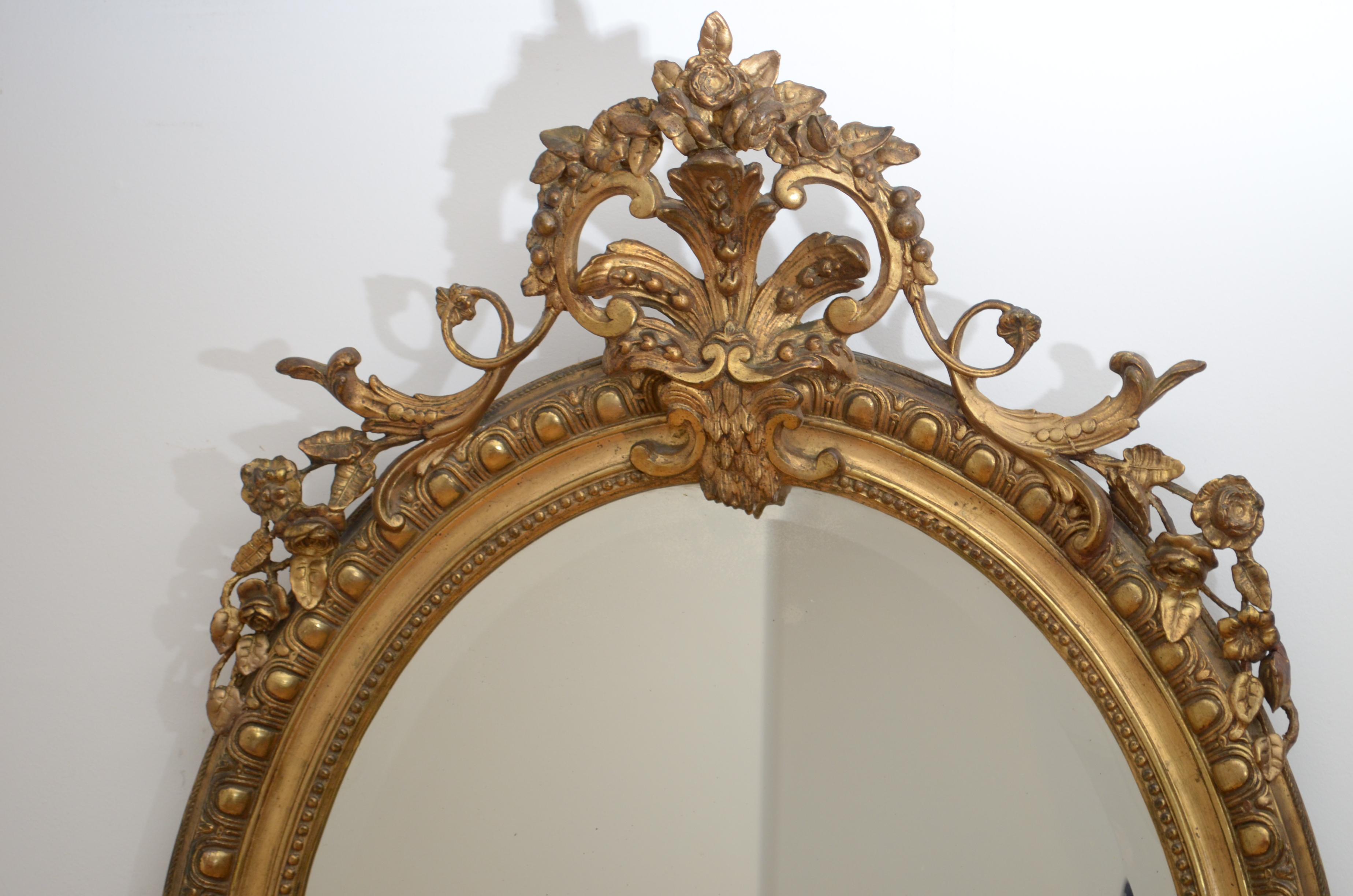 Mid-19th Century Large 19th Century Giltwood Wall Mirror