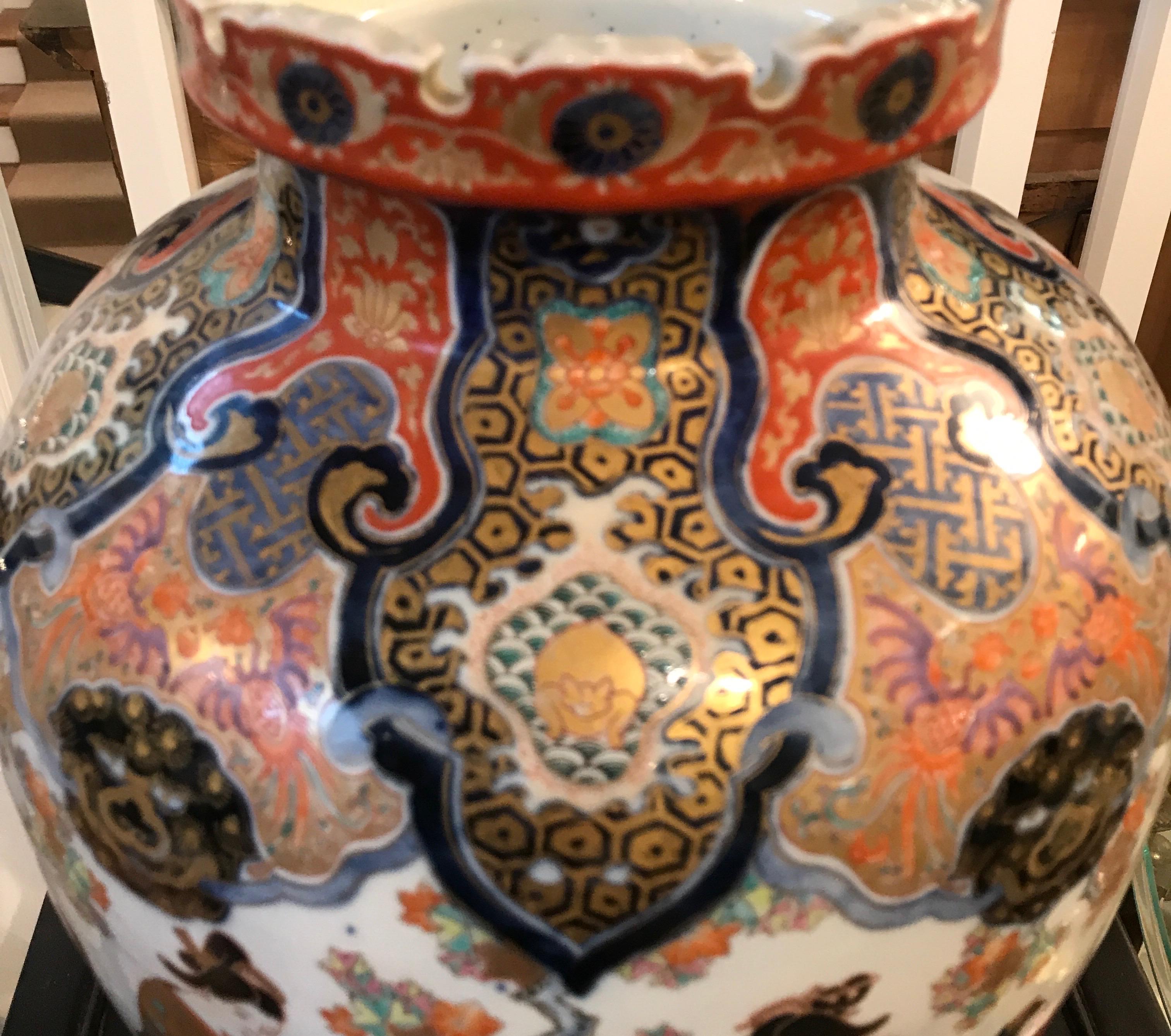 Hand-Painted Large 19th Century Hand Painted Imari Porcelain Vase Meiji Period For Sale