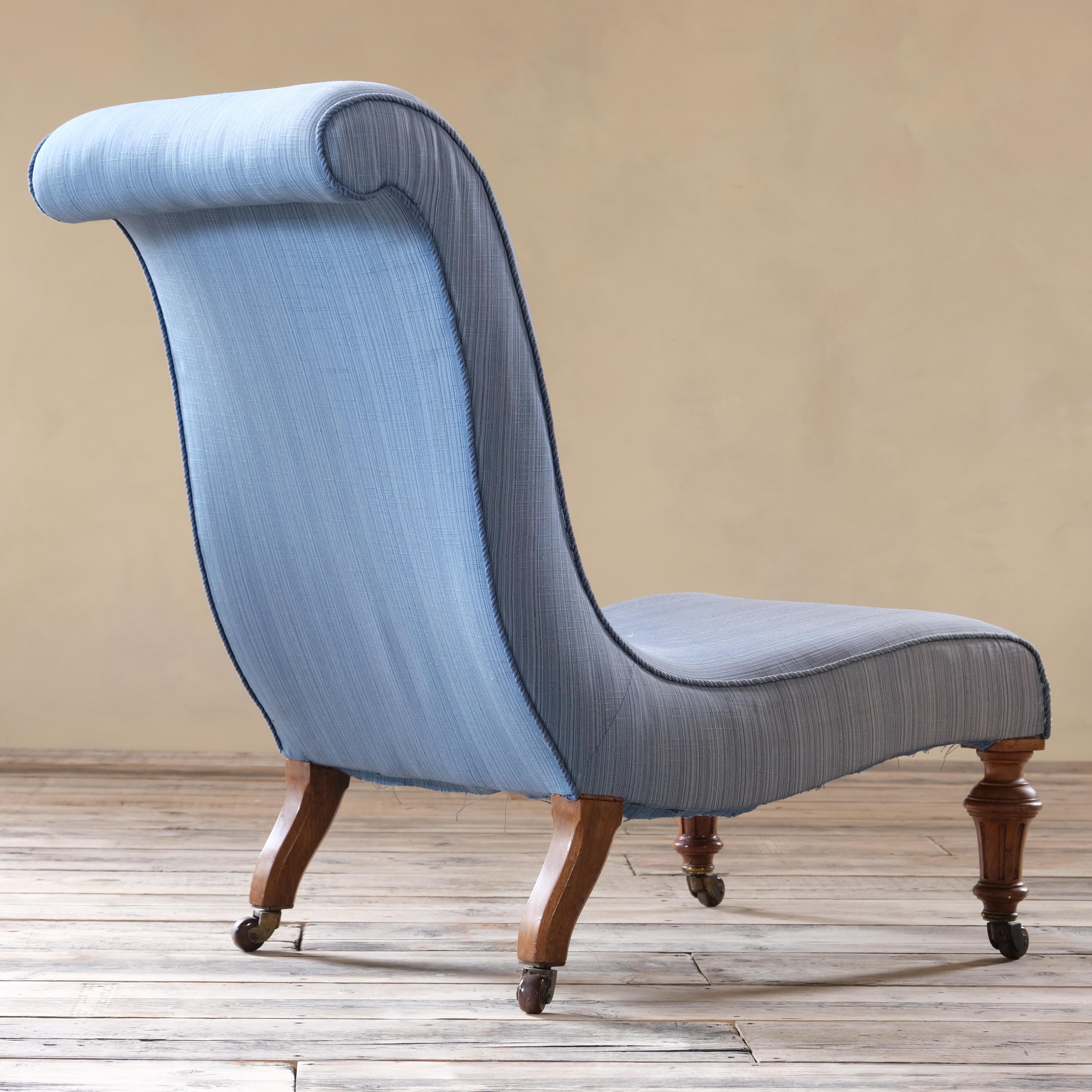 Large 19th Century Howard Style Walnut Slipper Chair 2