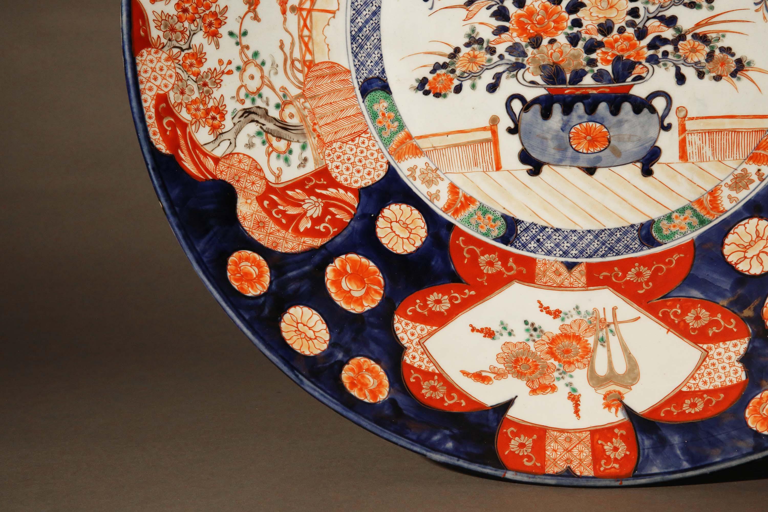 Large 19th Century Imari Charger For Sale 2