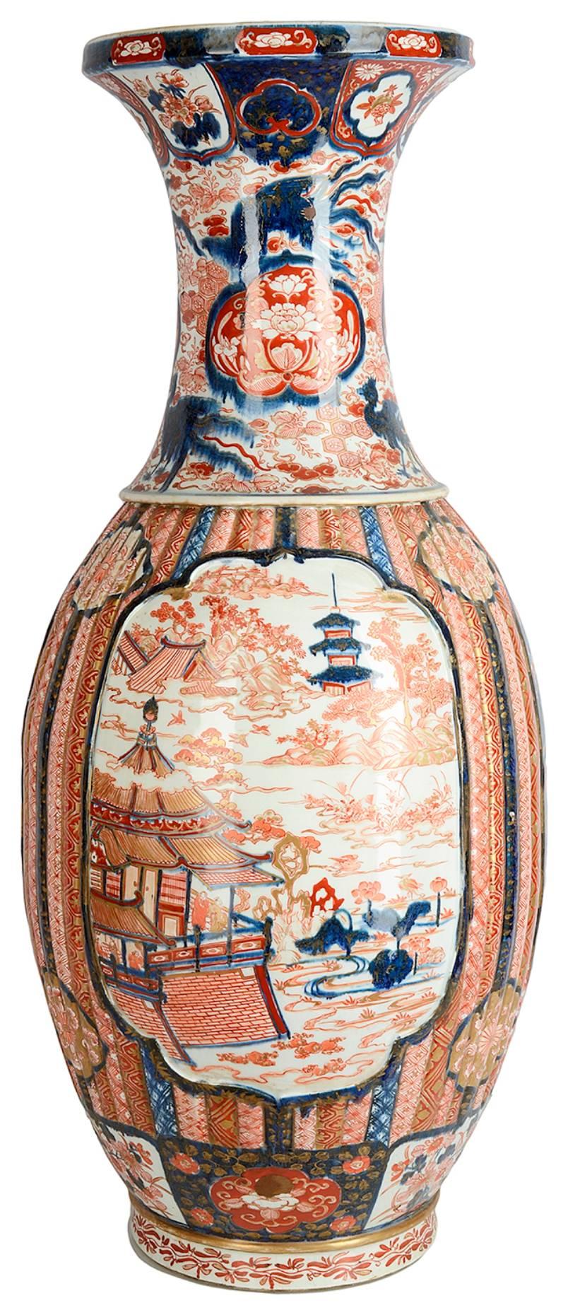 Japanese Large 19th Century Imari Vase For Sale