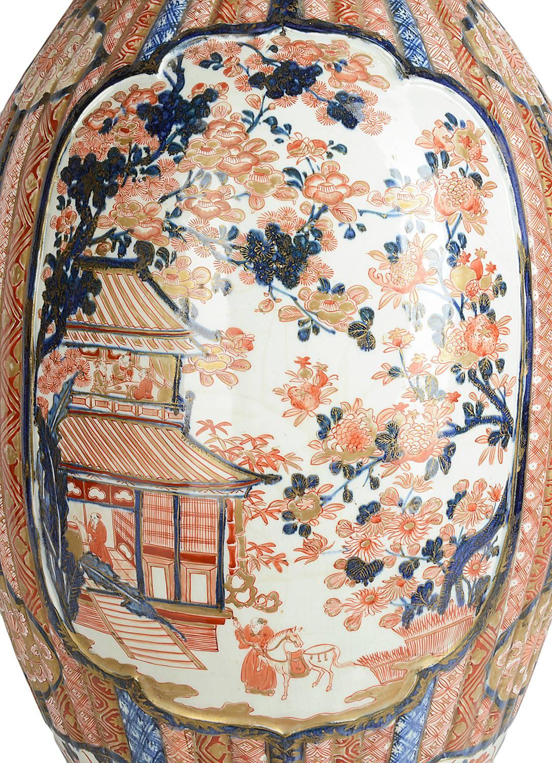 Hand-Painted Large 19th Century Imari Vase For Sale