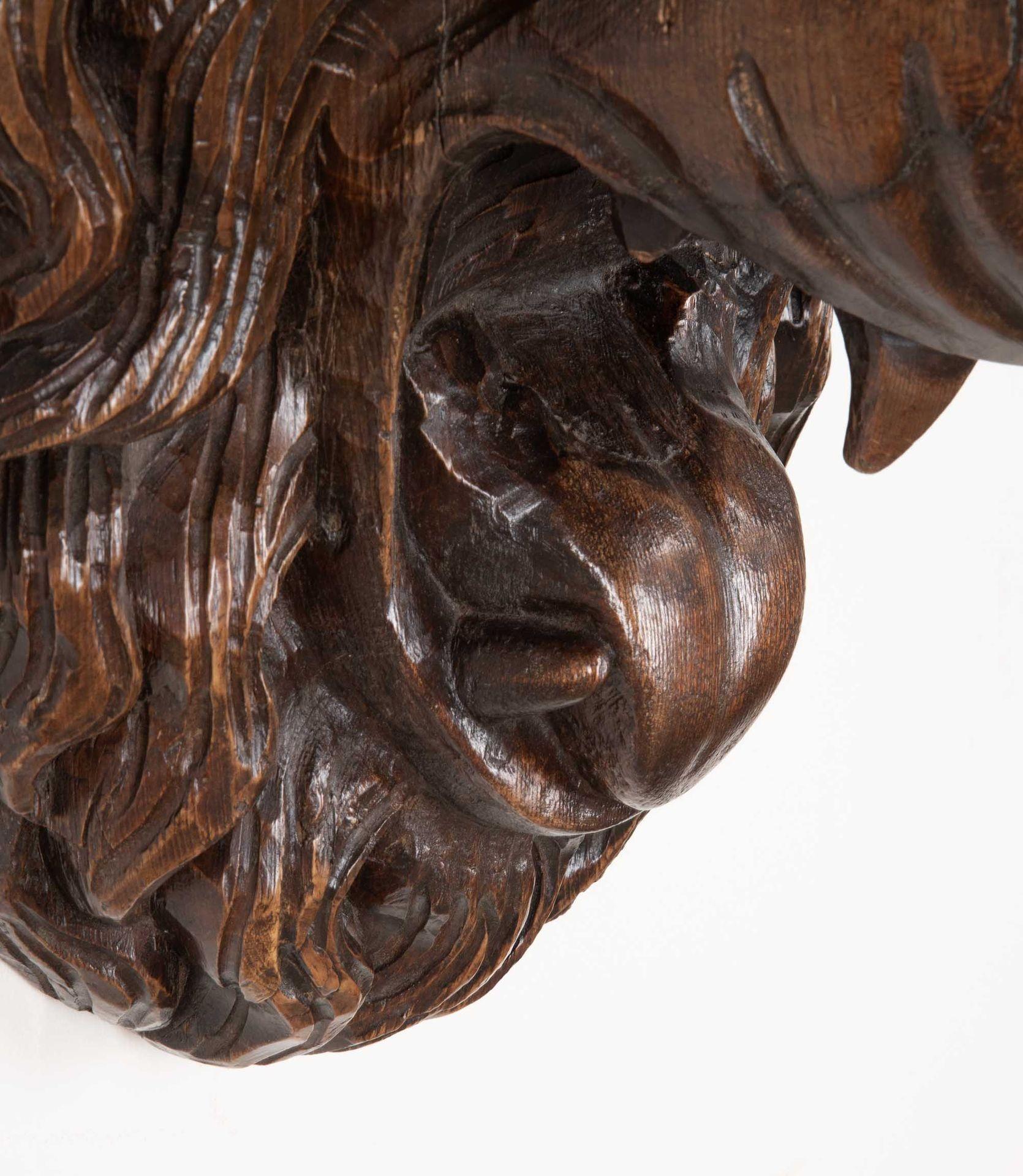 Gran Máscara de Pared de León Tallado Italiano del Siglo XIX en venta 3