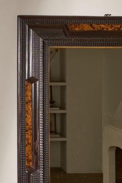 Grand miroir italien du 19ème siècle en ébénisterie et fausse écaille de tortue - No2