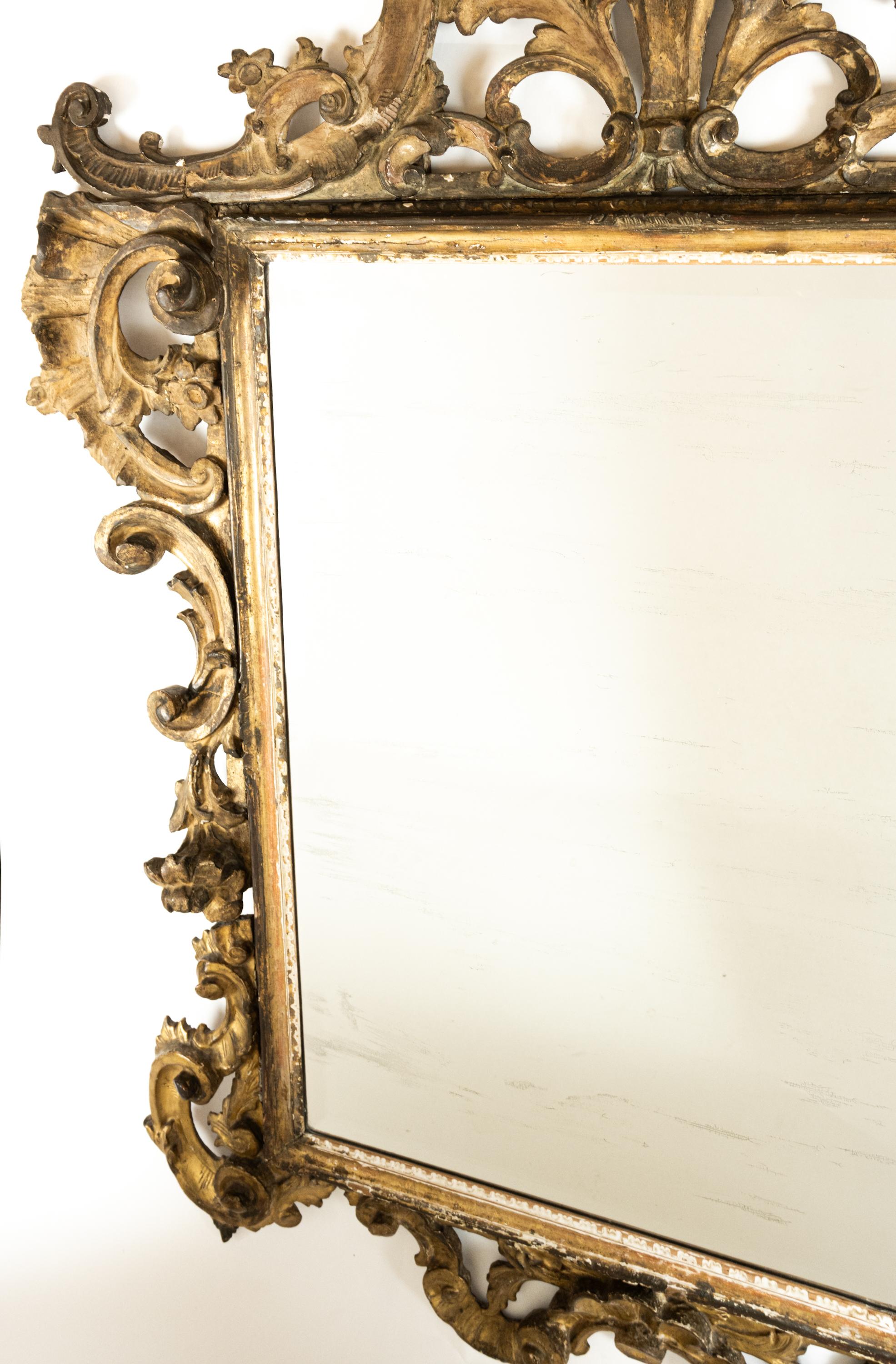 Large 19th Century Italian Hand Carved Mirror In Good Condition For Sale In New York, NY