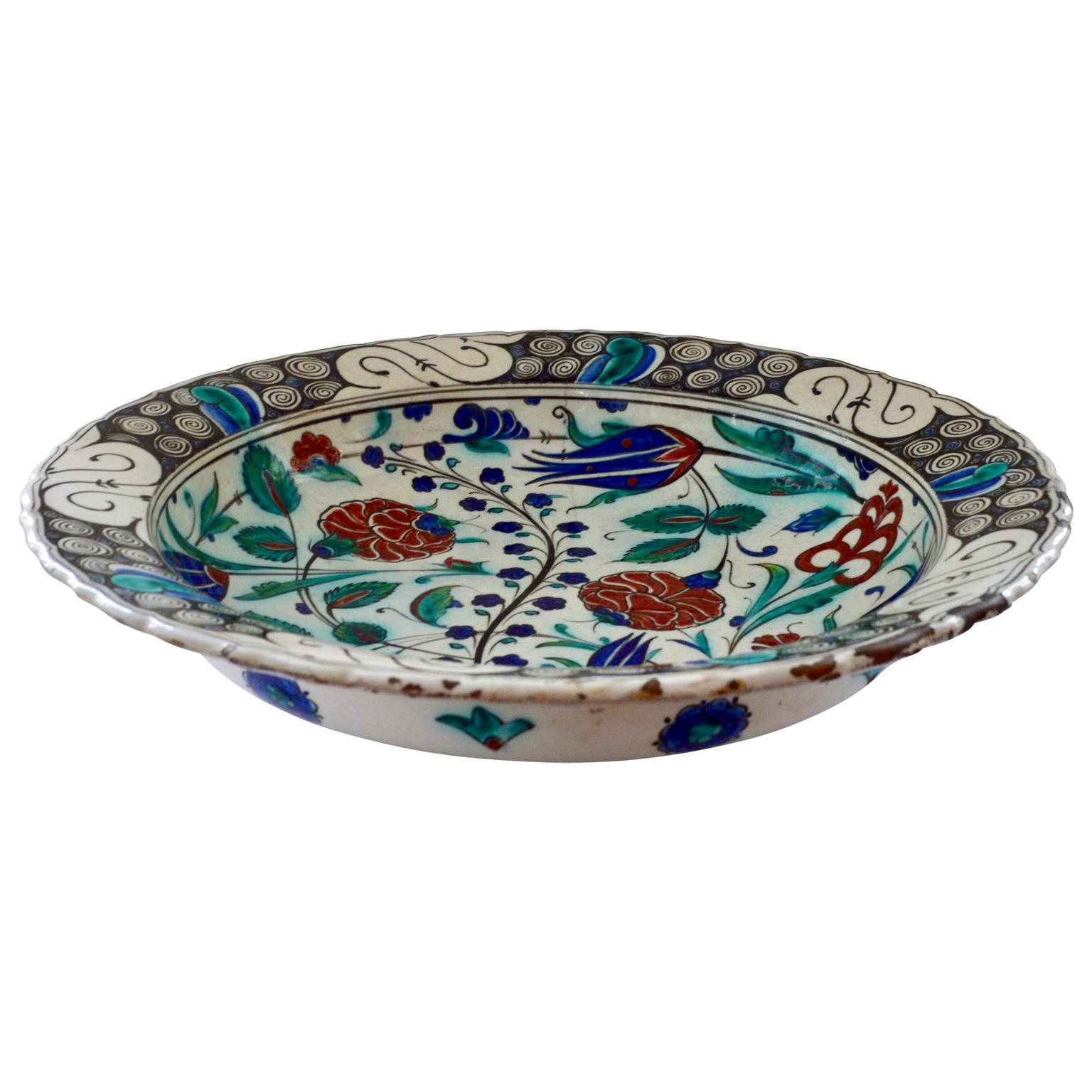 Islamic Large 19th Century Italian Iznik Style Faience Charger, Cantagalli, Florence